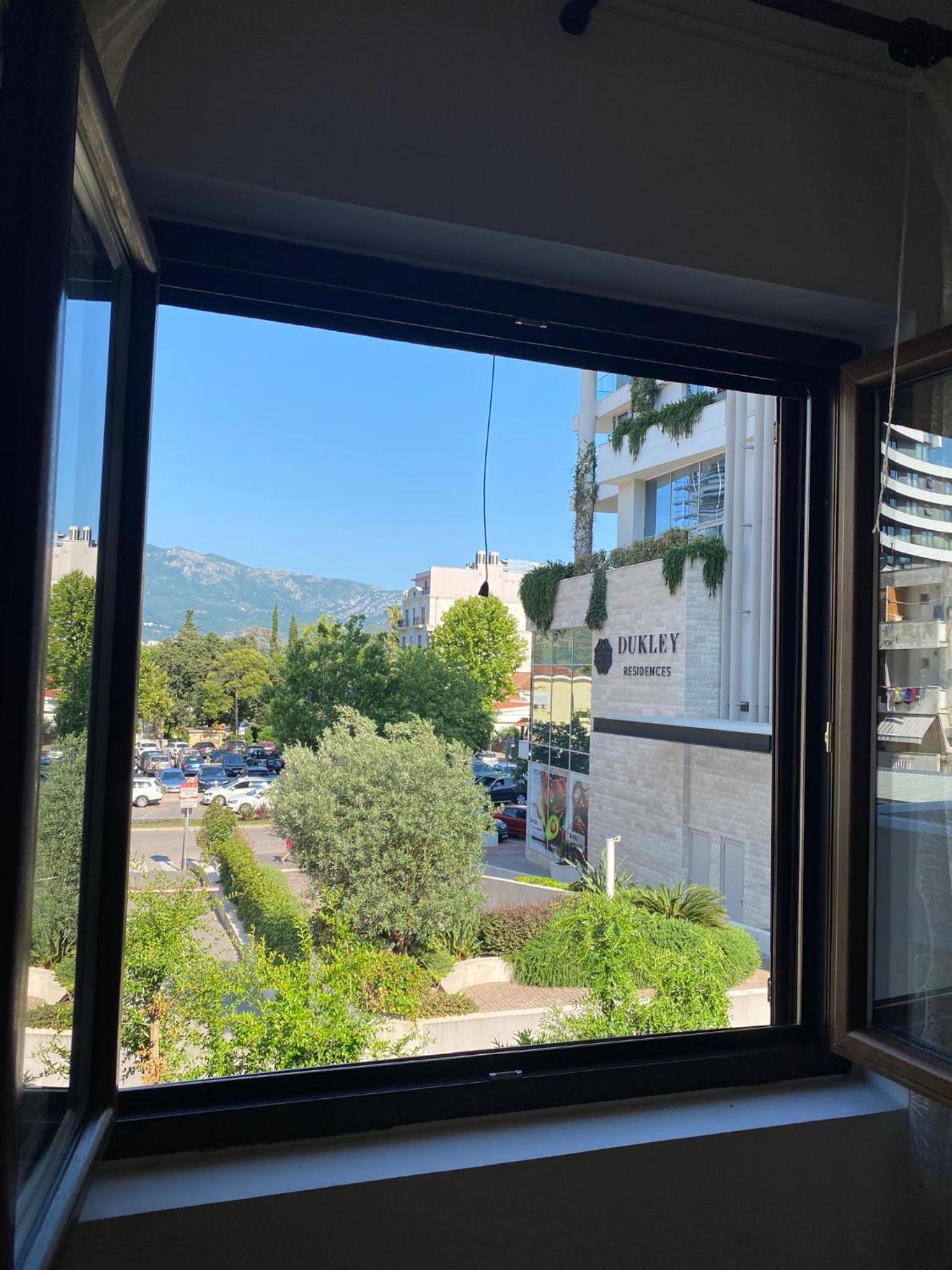 Guest house Kamelija