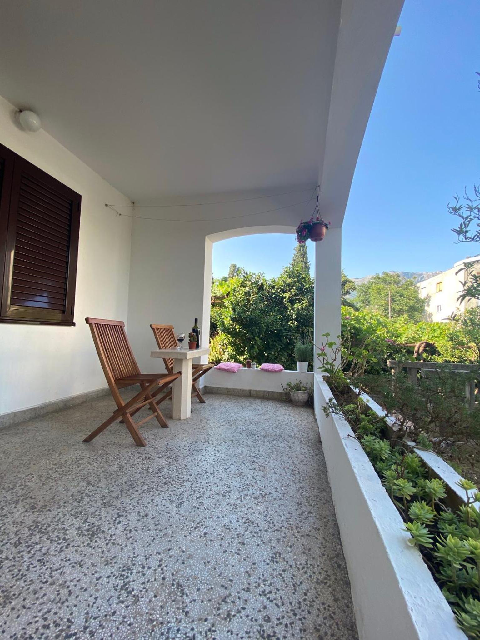 Guest house Kamelija