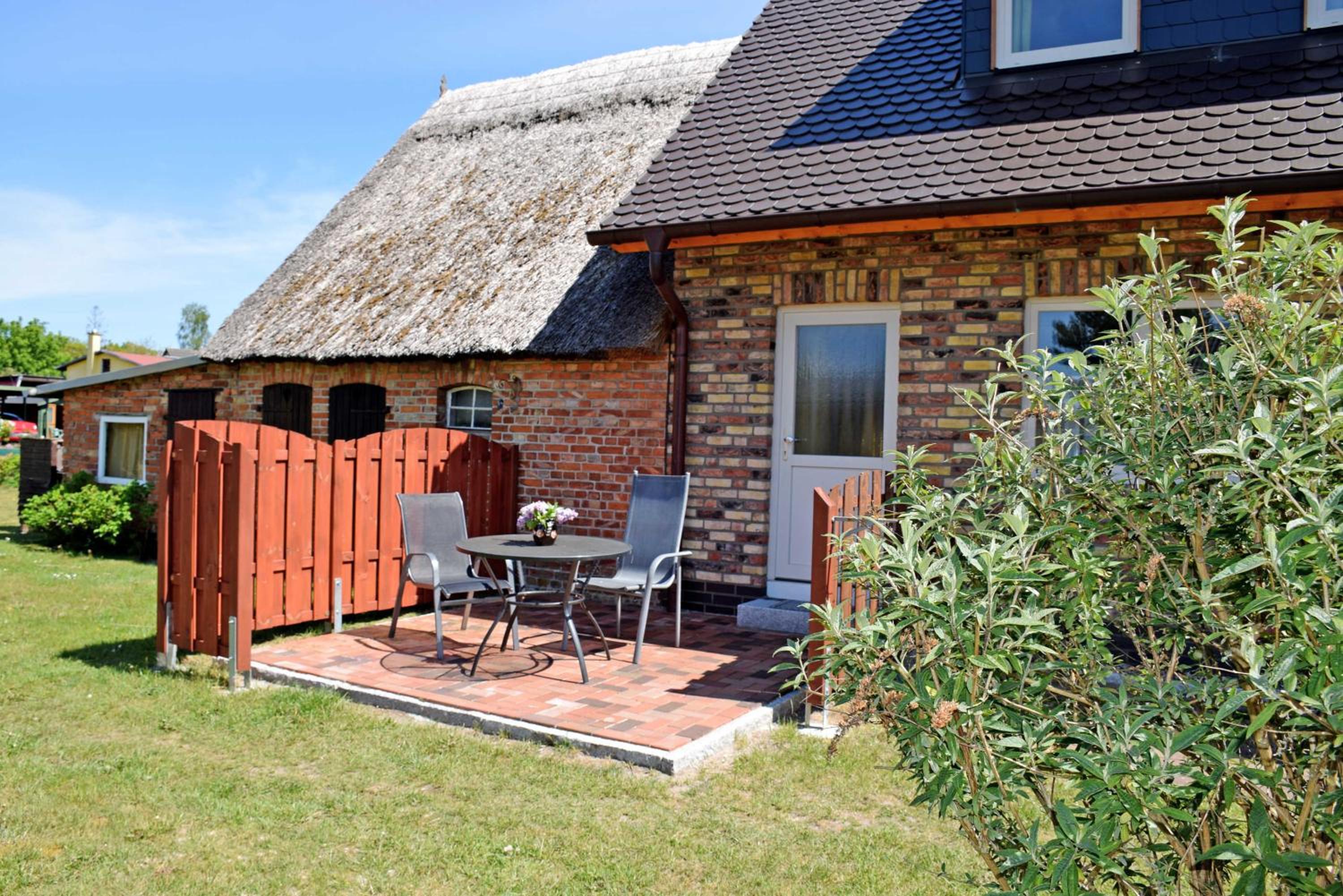 Ferienhaus mit Terrasse am Heideweg view 3
