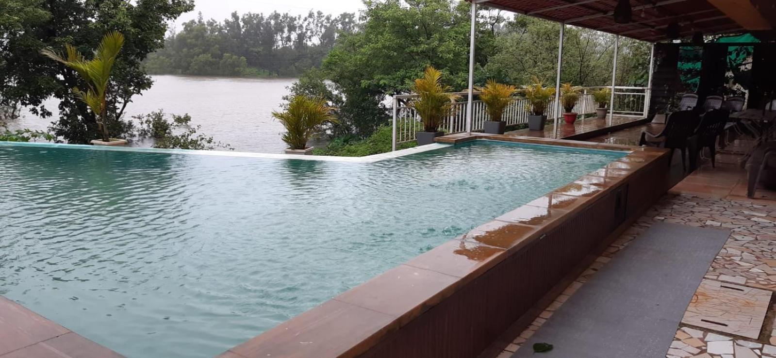 Lake View Resort Lonavala, photo 35