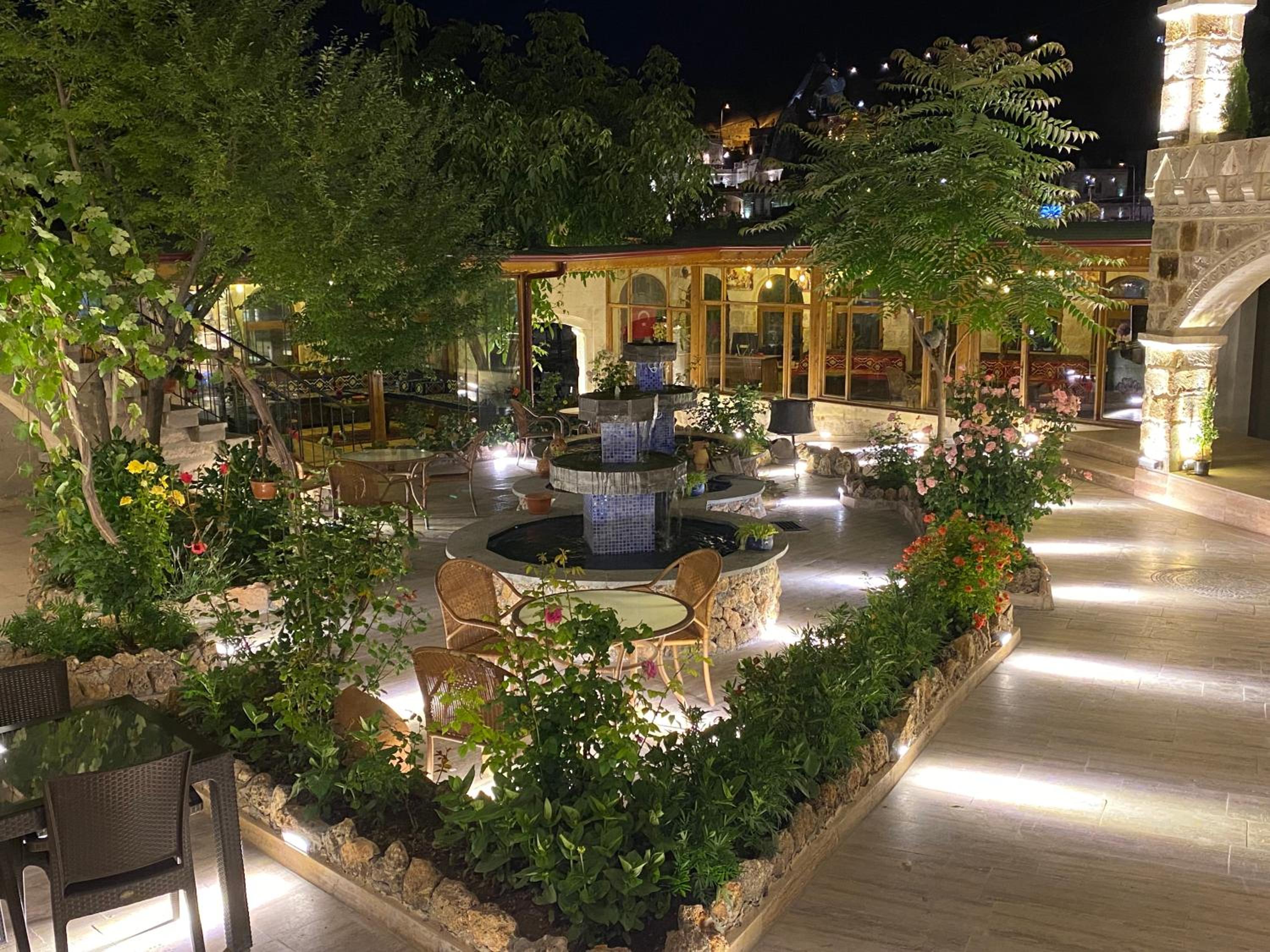 Kayatas Cave Suites - Image 48