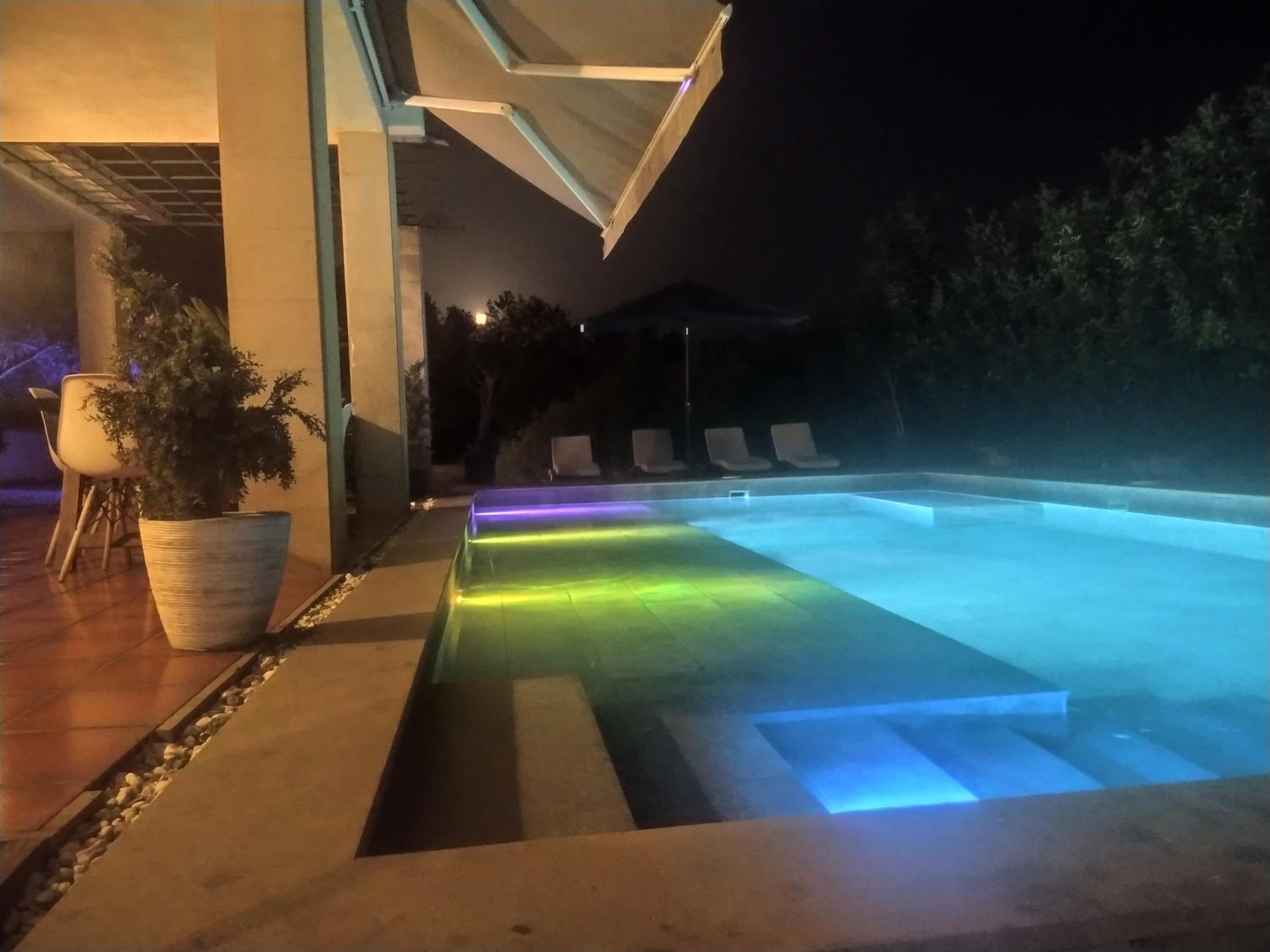 Les Canyes Cottage, Private Villa Resort