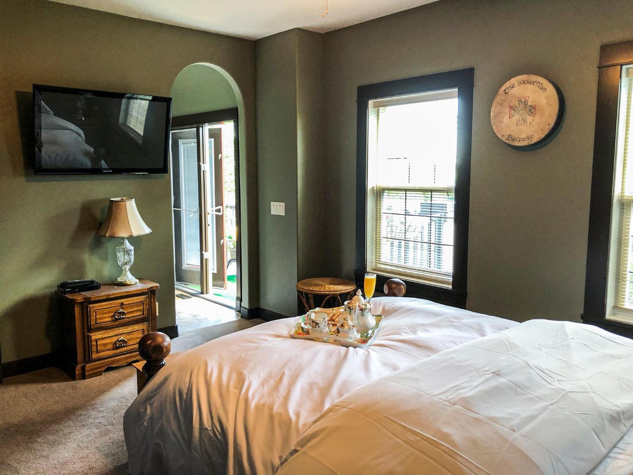 Wolf Creek Bed and Breakfast
