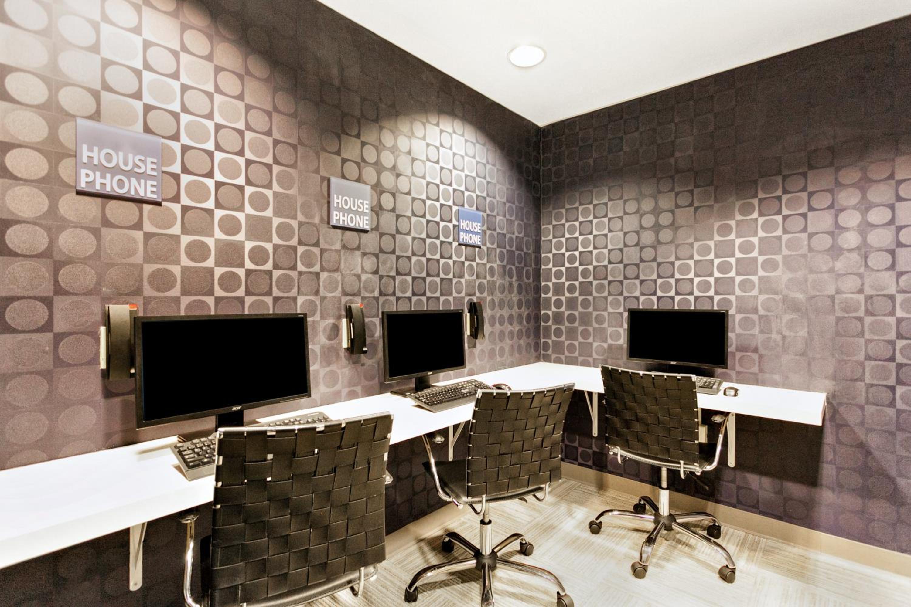 meeting & event spaces