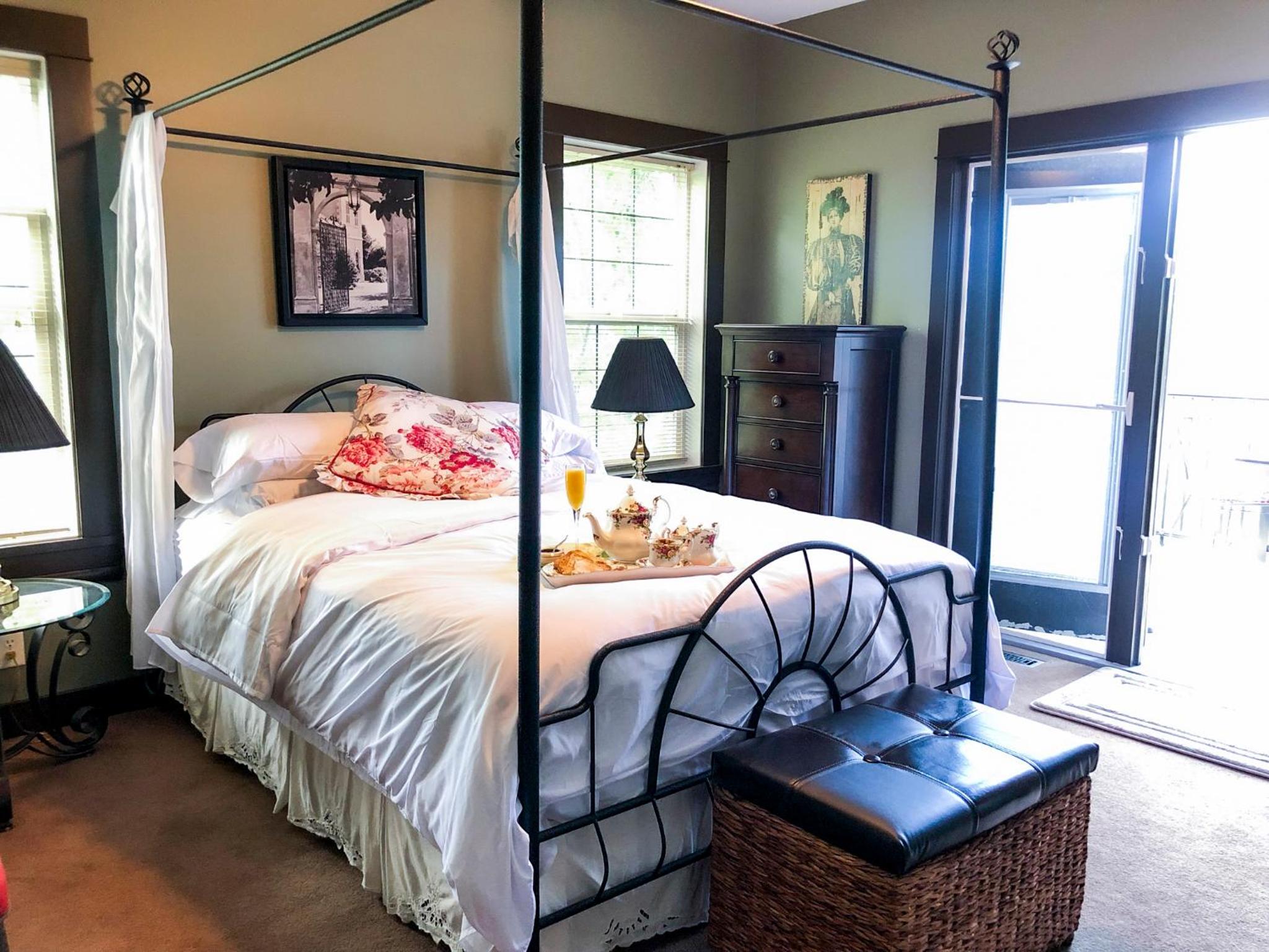 Wolf Creek Bed and Breakfast