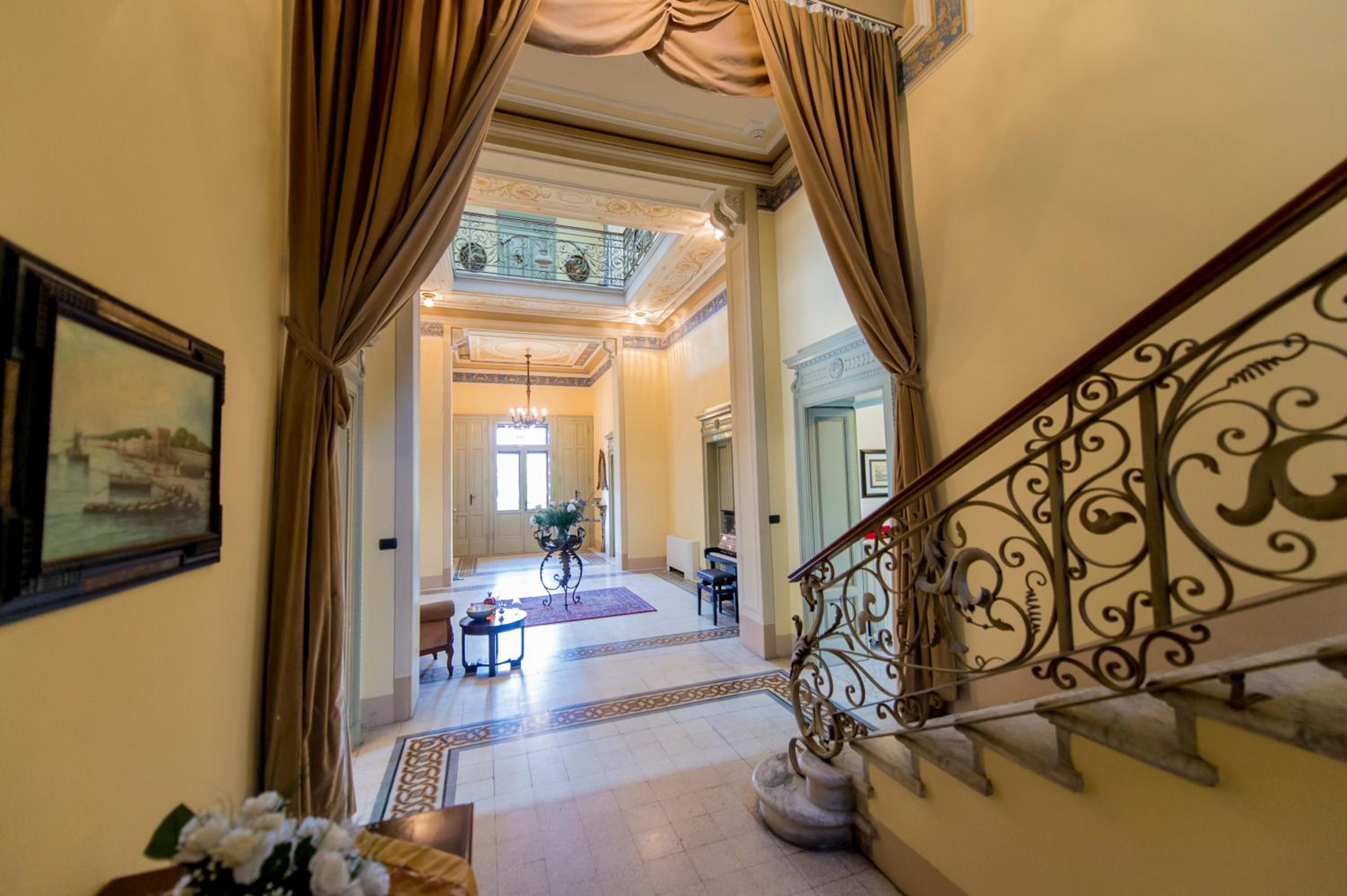 Villa Confalonieri view 3