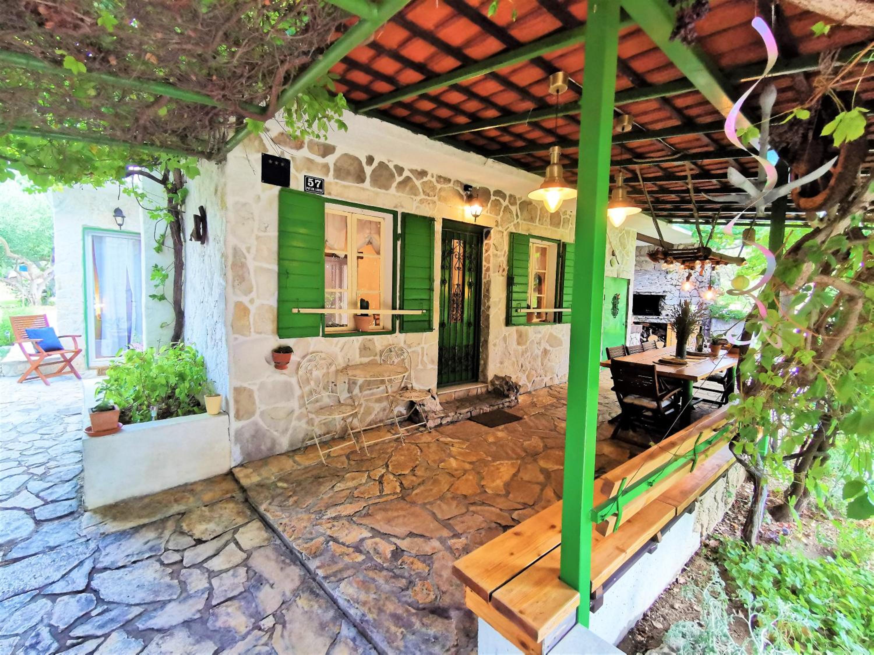Villa Kućica view 3