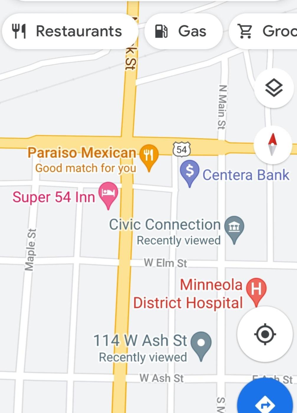 Super 54 Inn - Property Image 2