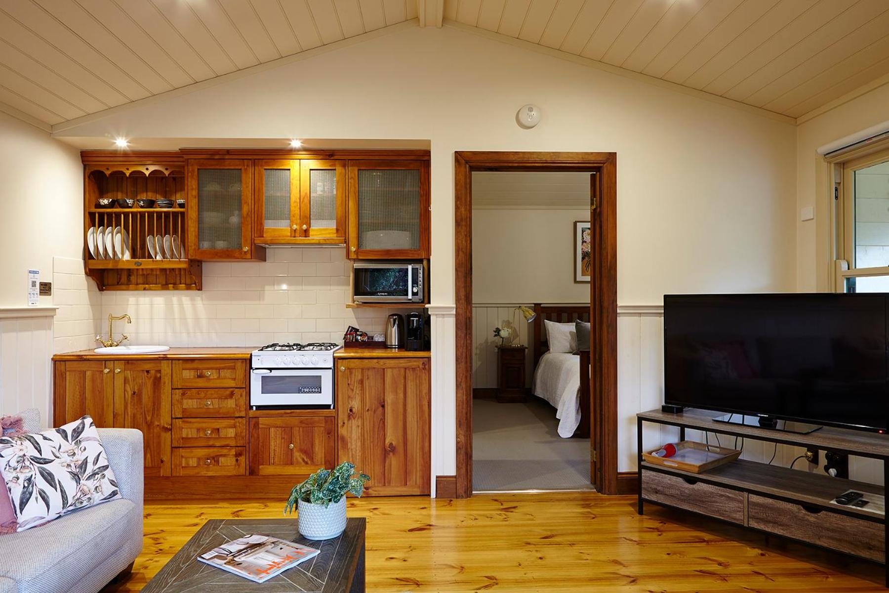 Tiffany's Cottages view 5