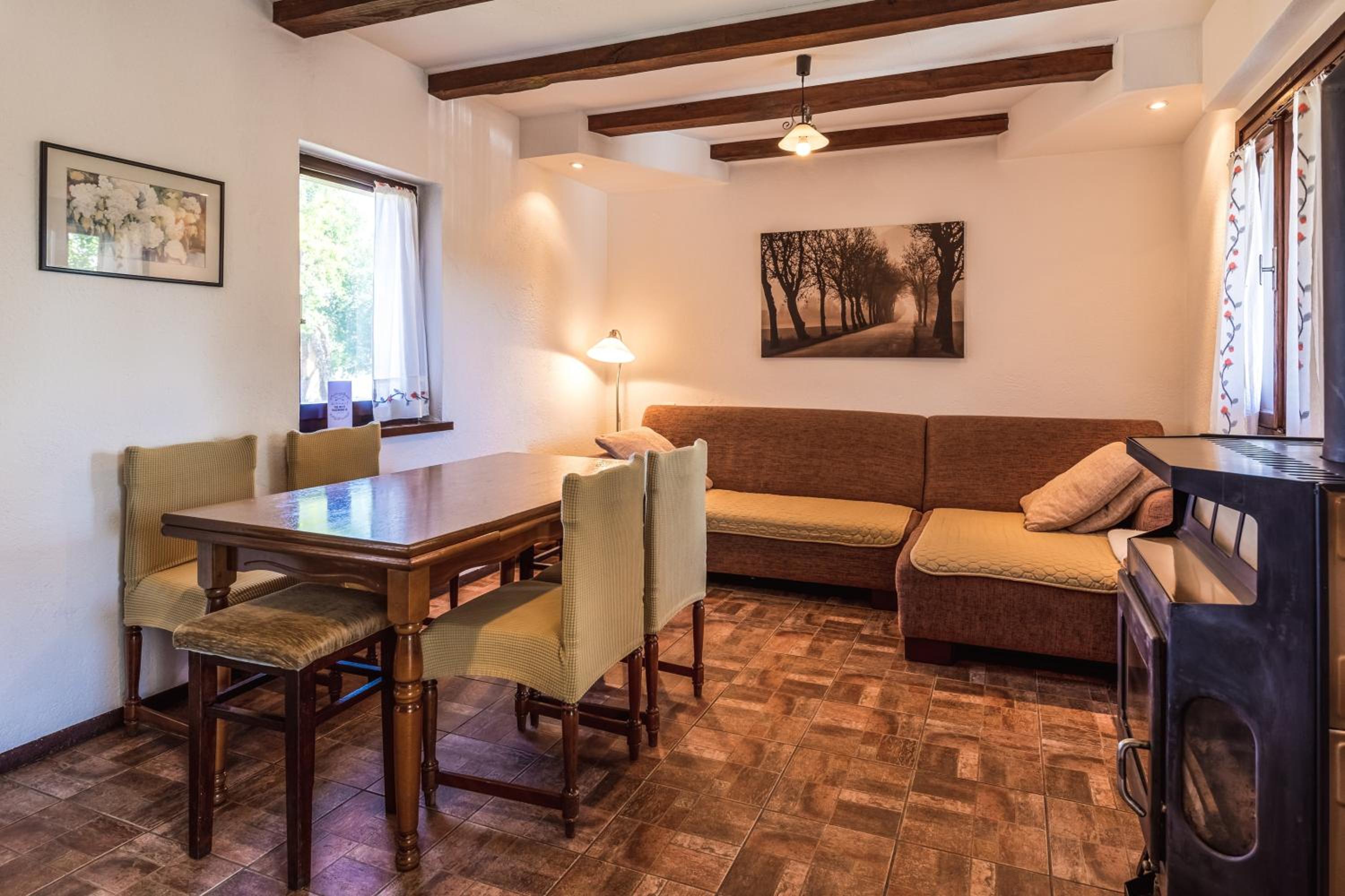 Farmstay Kotić view 2