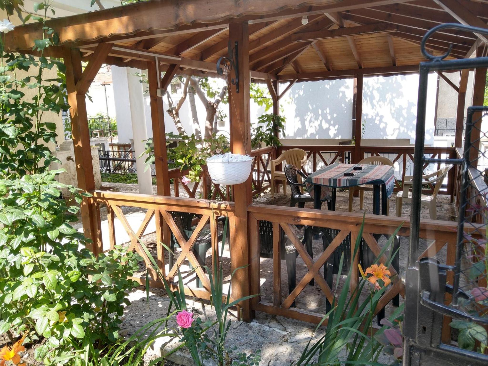 Guest House Yoanna