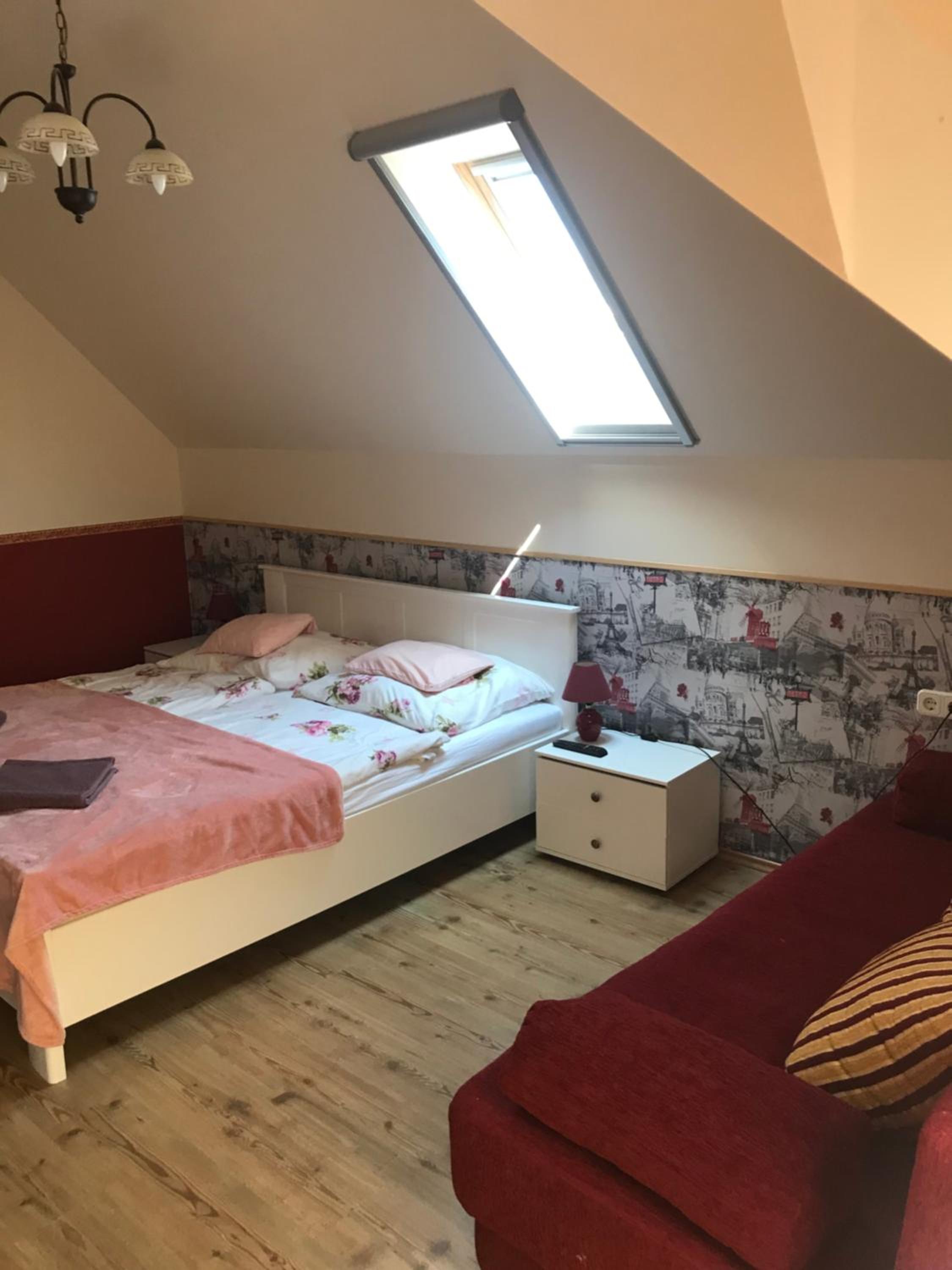 Aranyló Apartmanház - Quiet Studios with Balcony