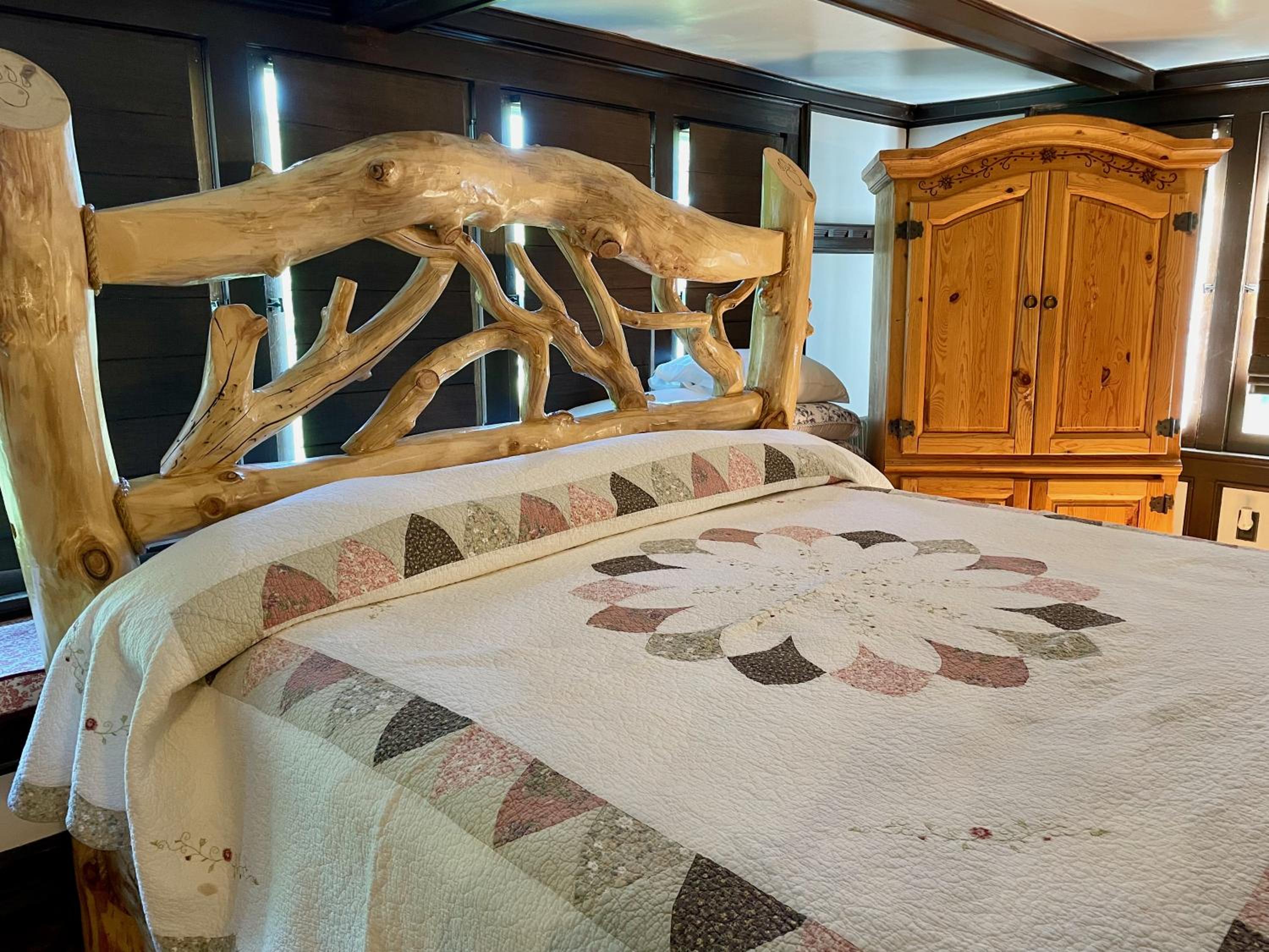 Harbour House Inn B&B
