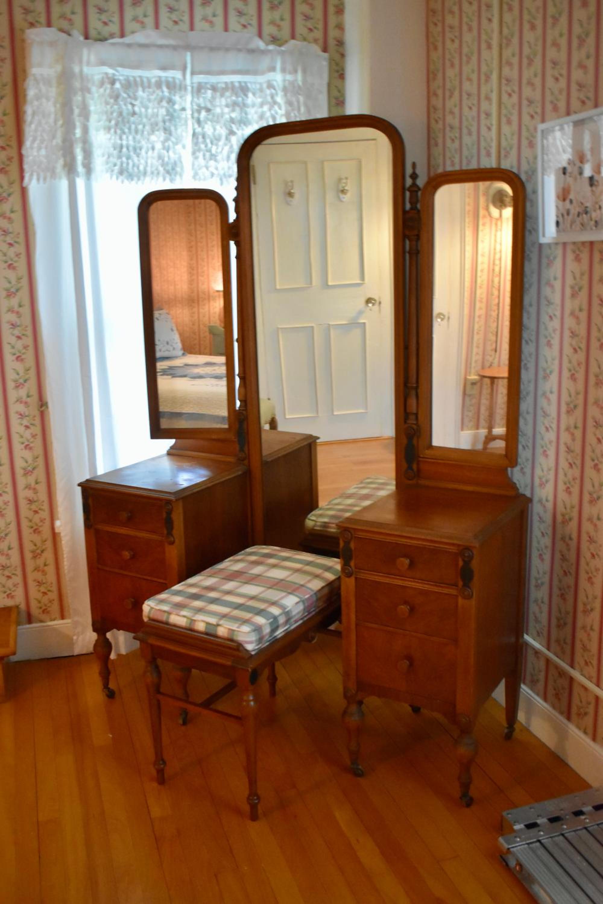 Harbour House Inn B&B