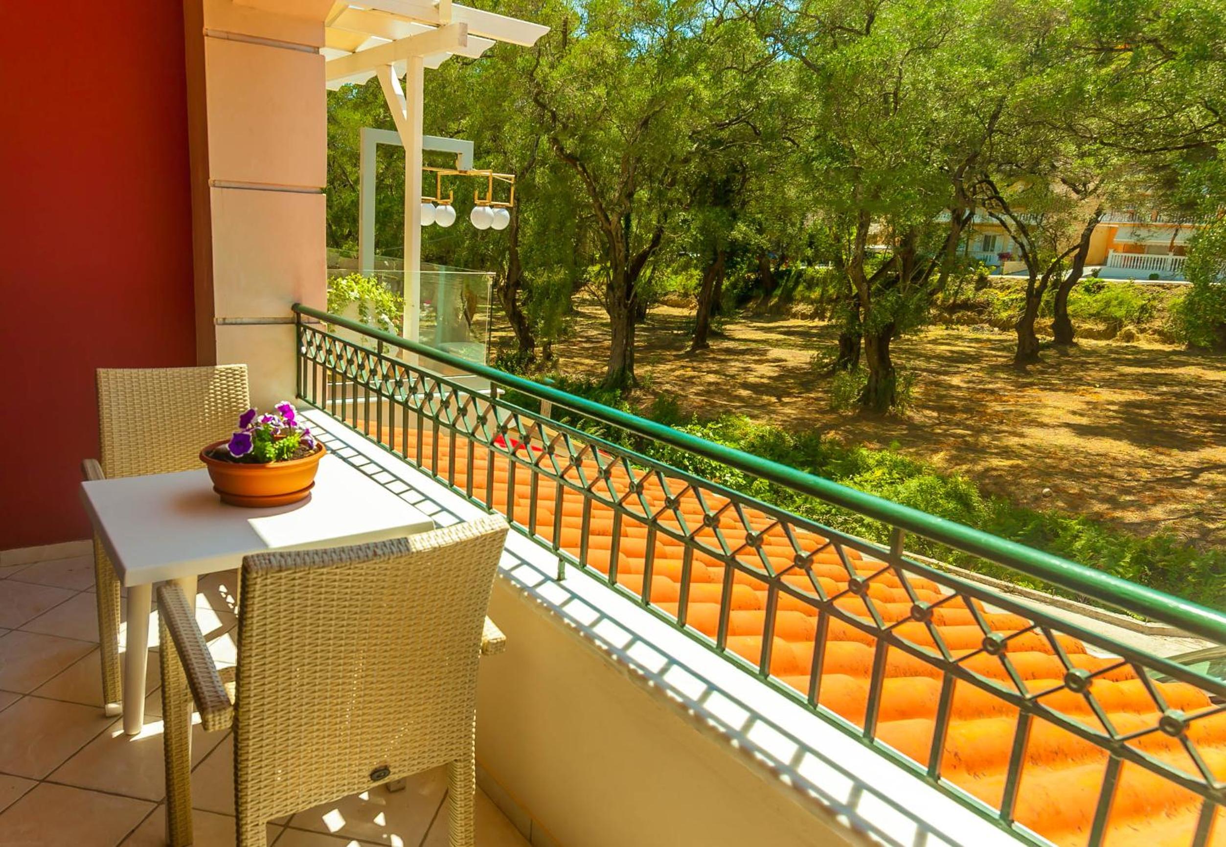 Zorbas Apartments