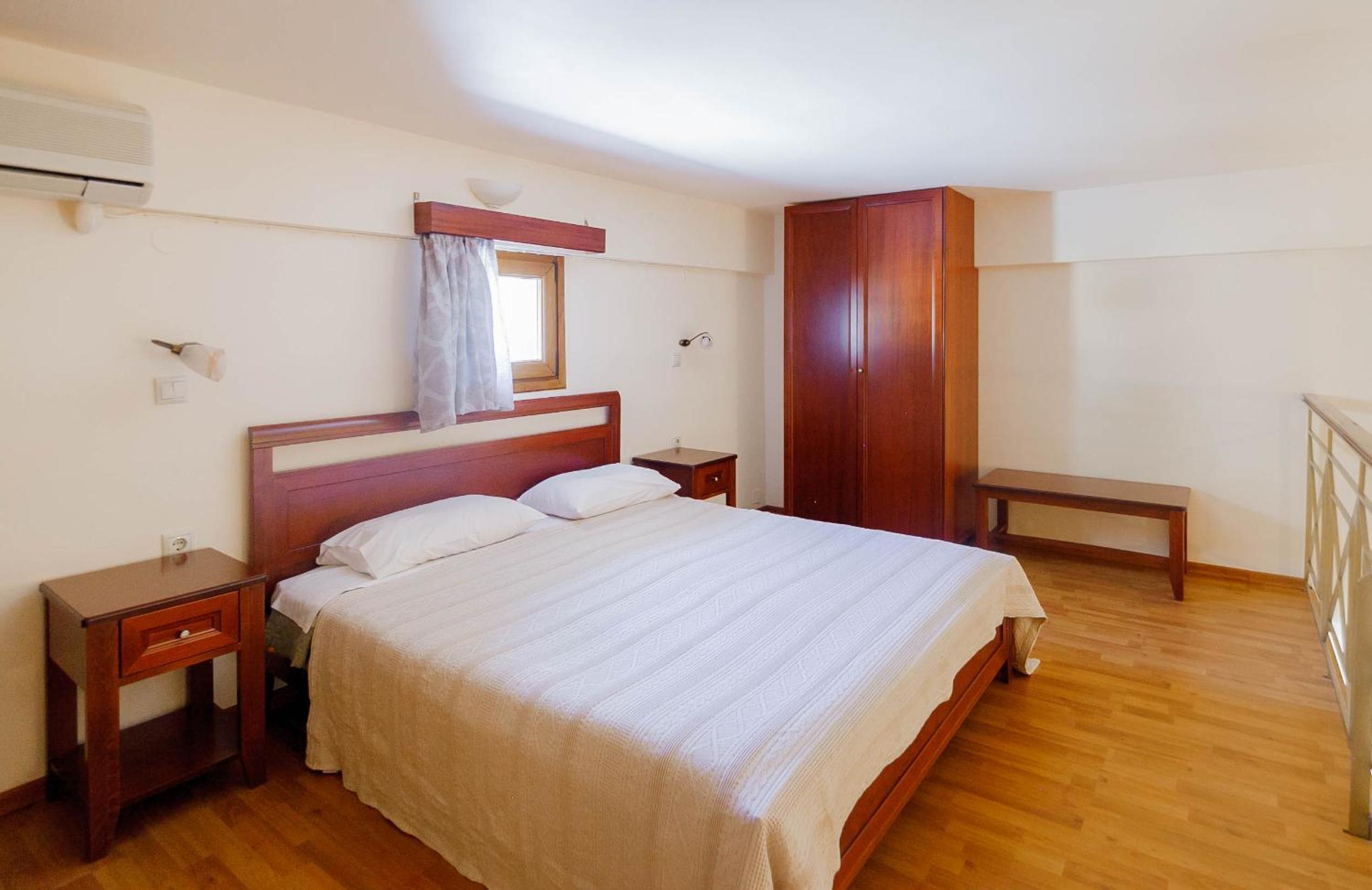 Zorbas Apartments