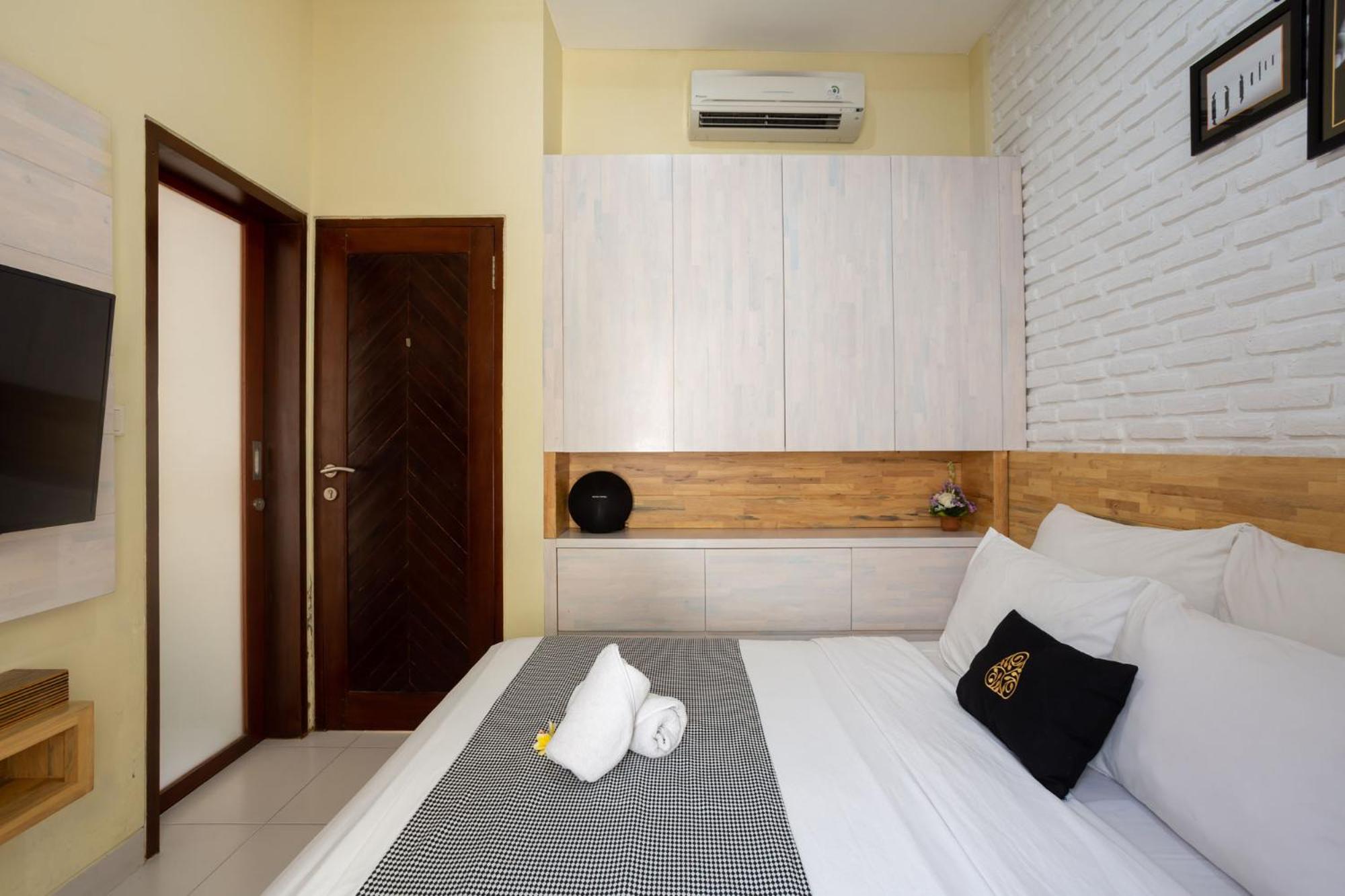 Paisa Seminyak Living