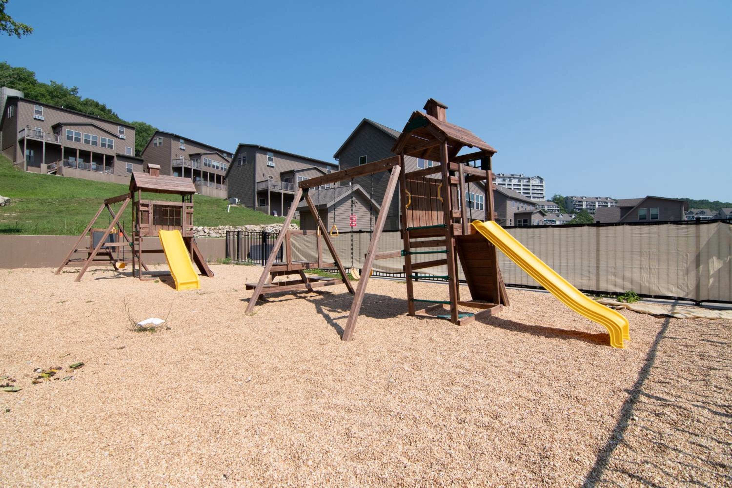 Rockwood Lake Lodge home view 5