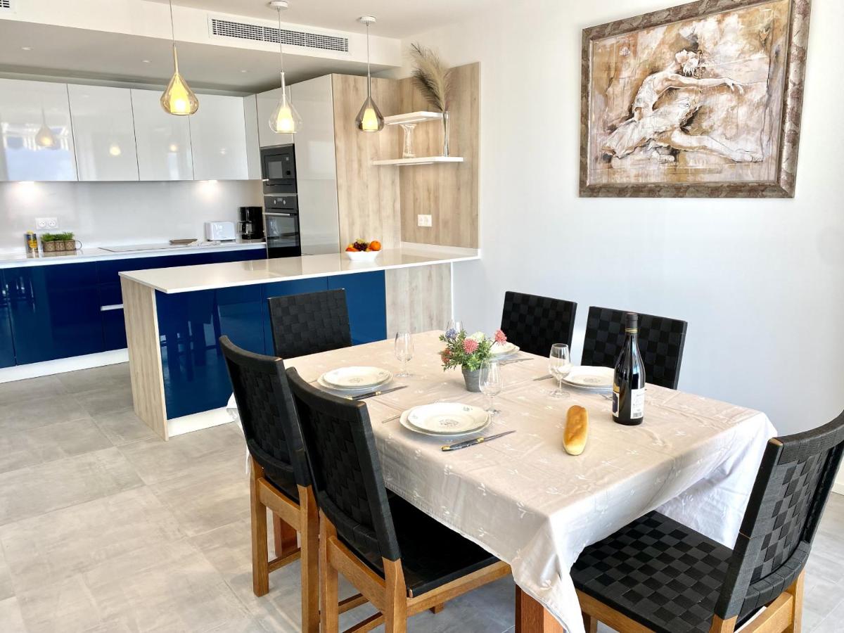 VUE DES ANGES AP4238 By Riviera Holiday Homes photo 4