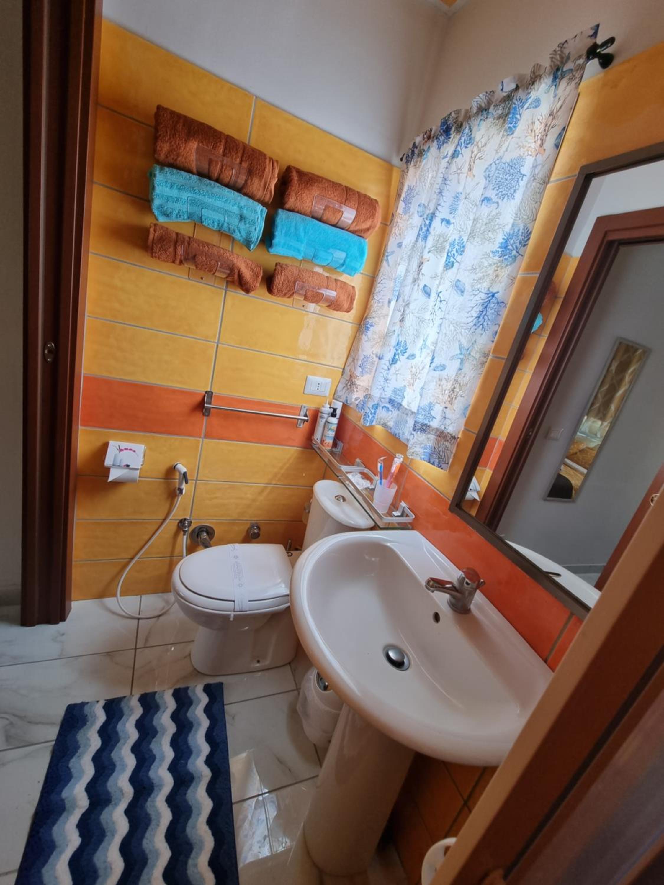 Suite 53