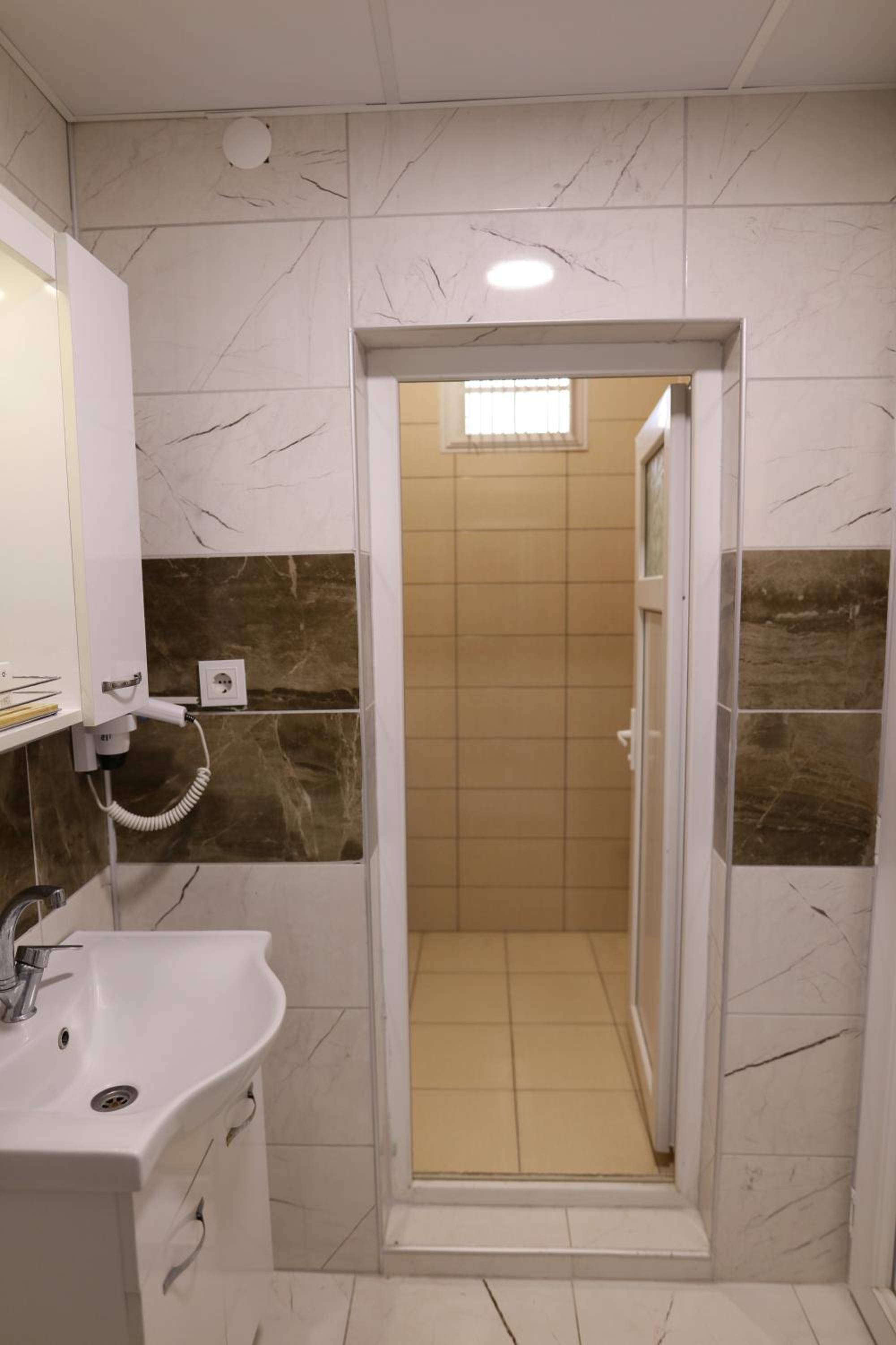 Epoch Stone House - Image 96