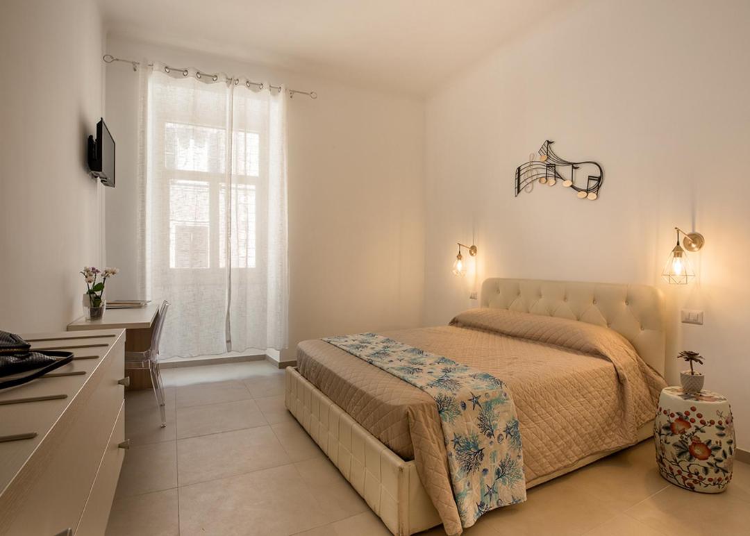 Salus Inn