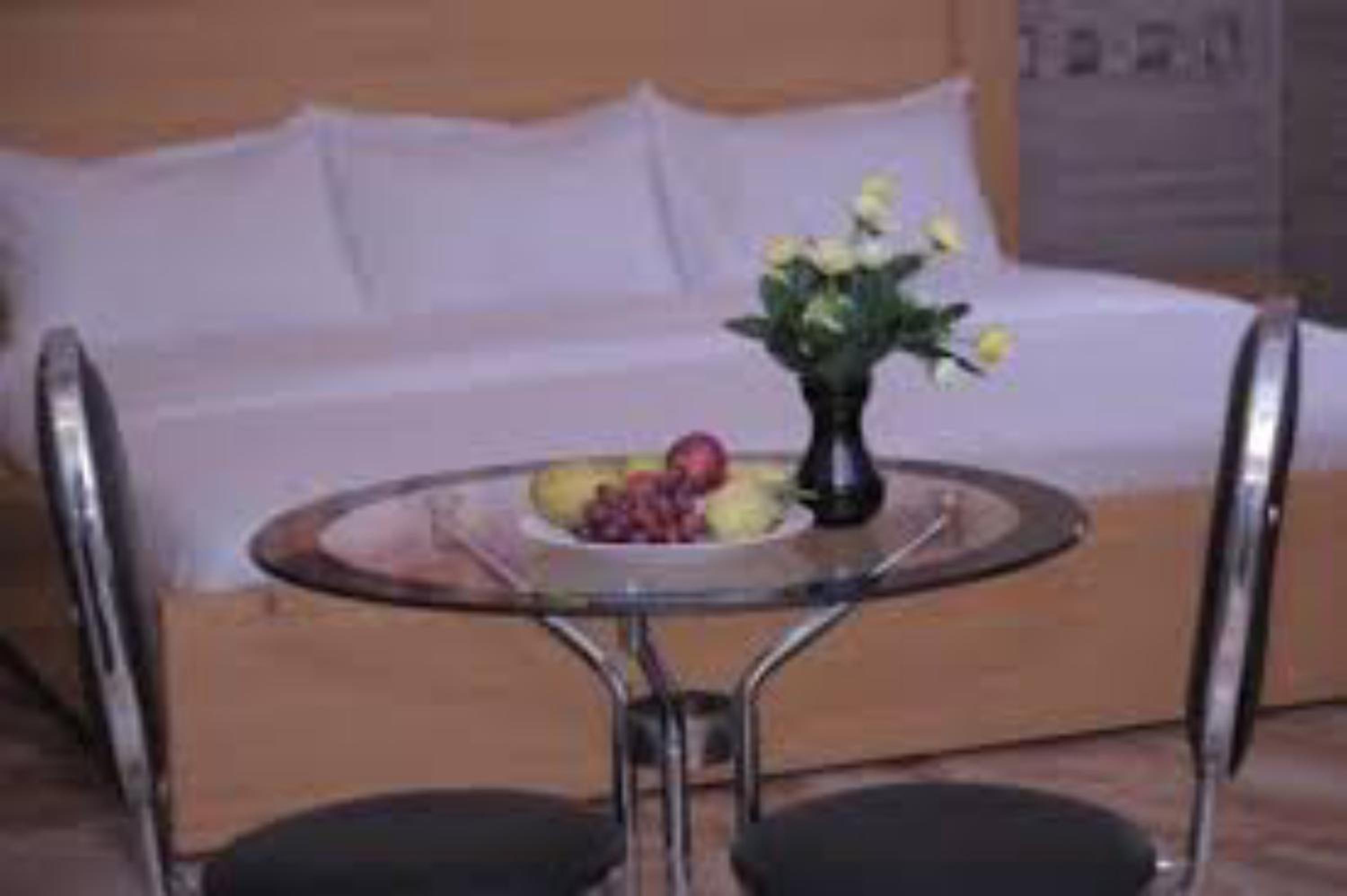 Dilida Guest Suites - Guest Room