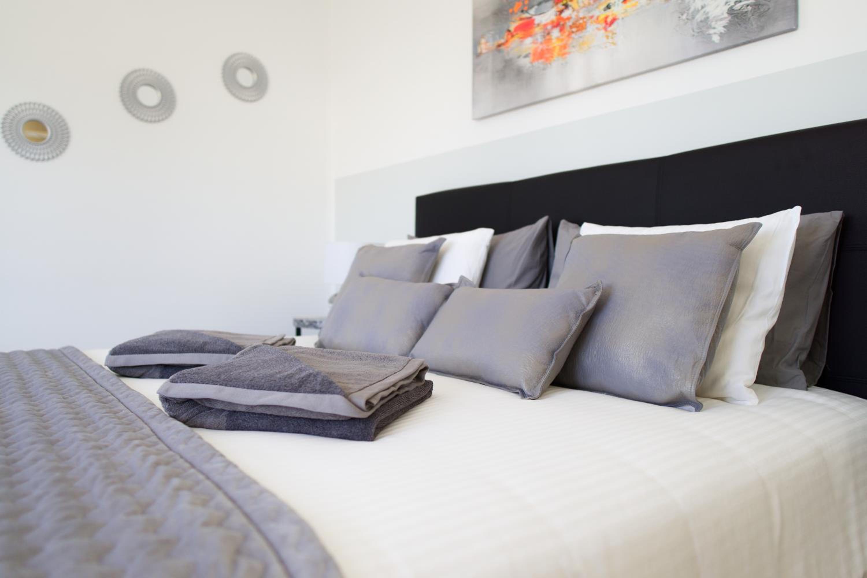 Apartment El Sueño - GREAT SEA VIEWS - infinity POOL - free Wifi- smart TV-Residence Senator photo 2