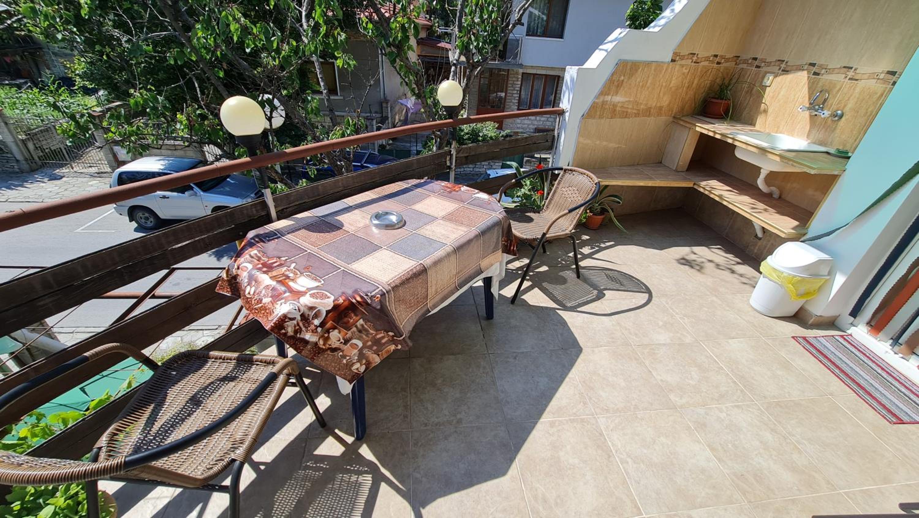 Fema Guest House