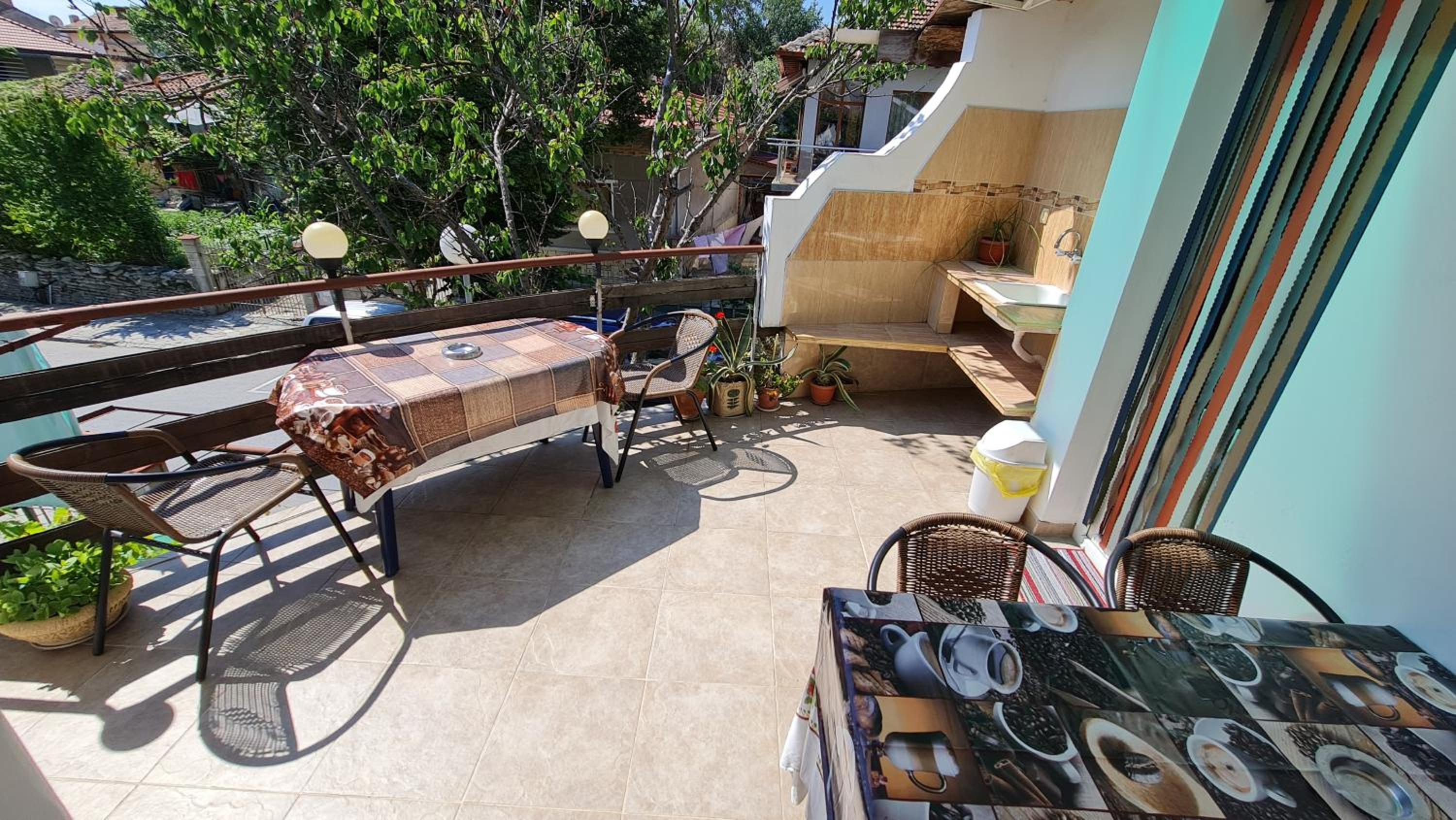 Fema Guest House