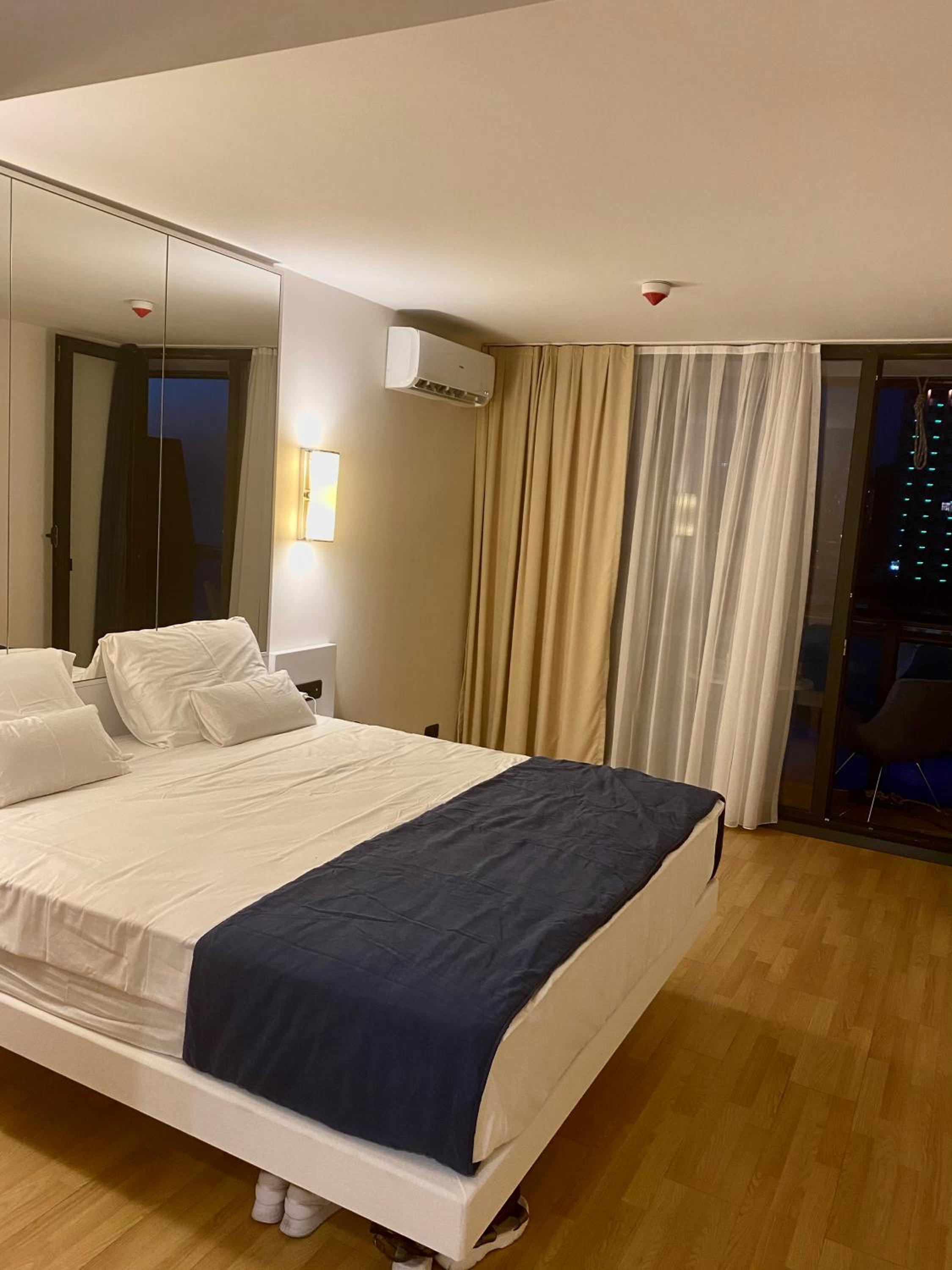 Orbi City Superb Sea View