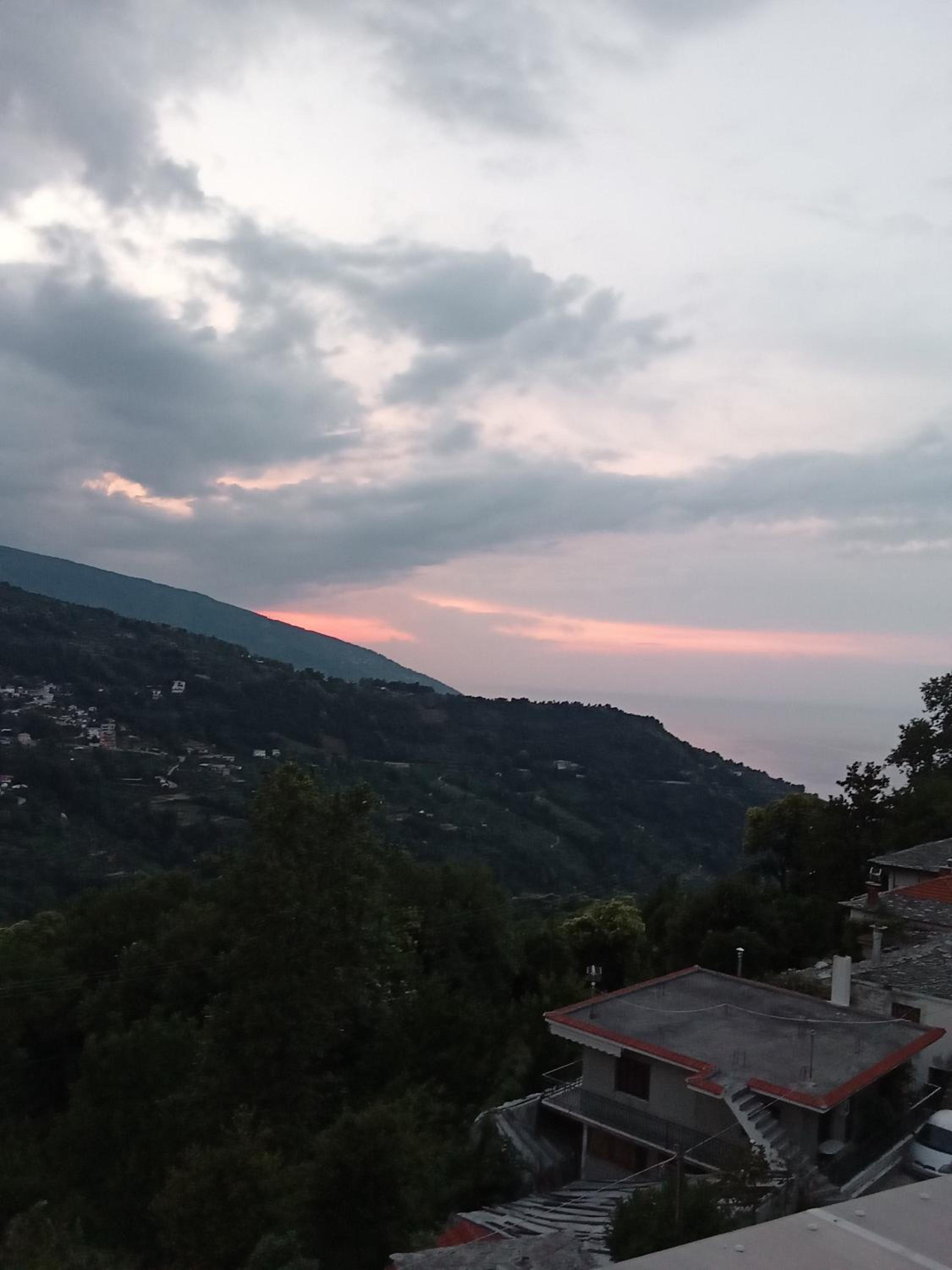 Guesthouse Kallisti view 4