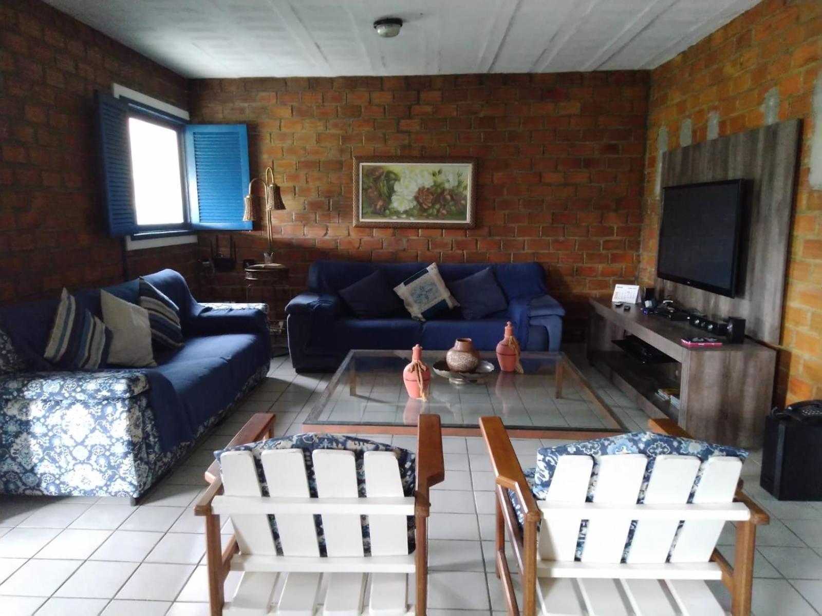 Casa Cantinho da Paz, seu lazer completo, churrasqueira, piscina e muita tranquilidade