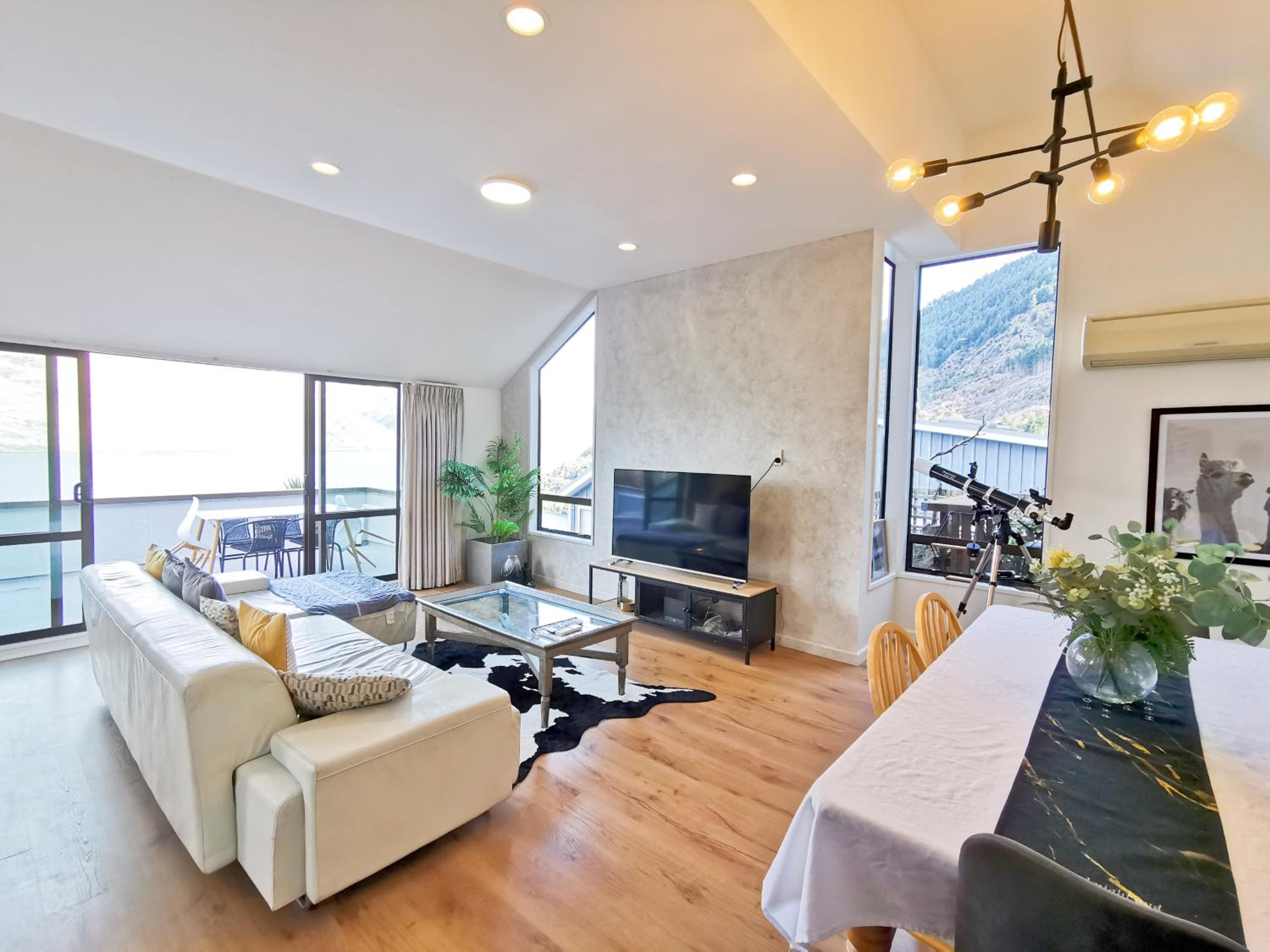 Queenstown Lakeview Holiday Home-5mins to town