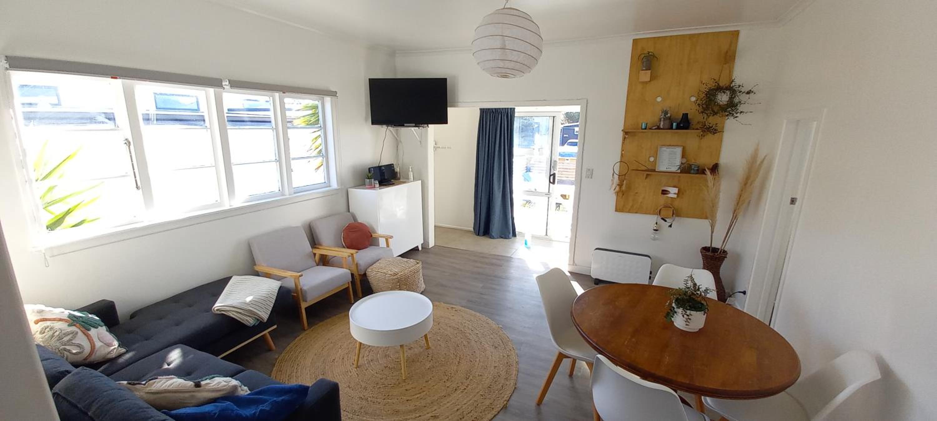 Surf N Stay Whangamata