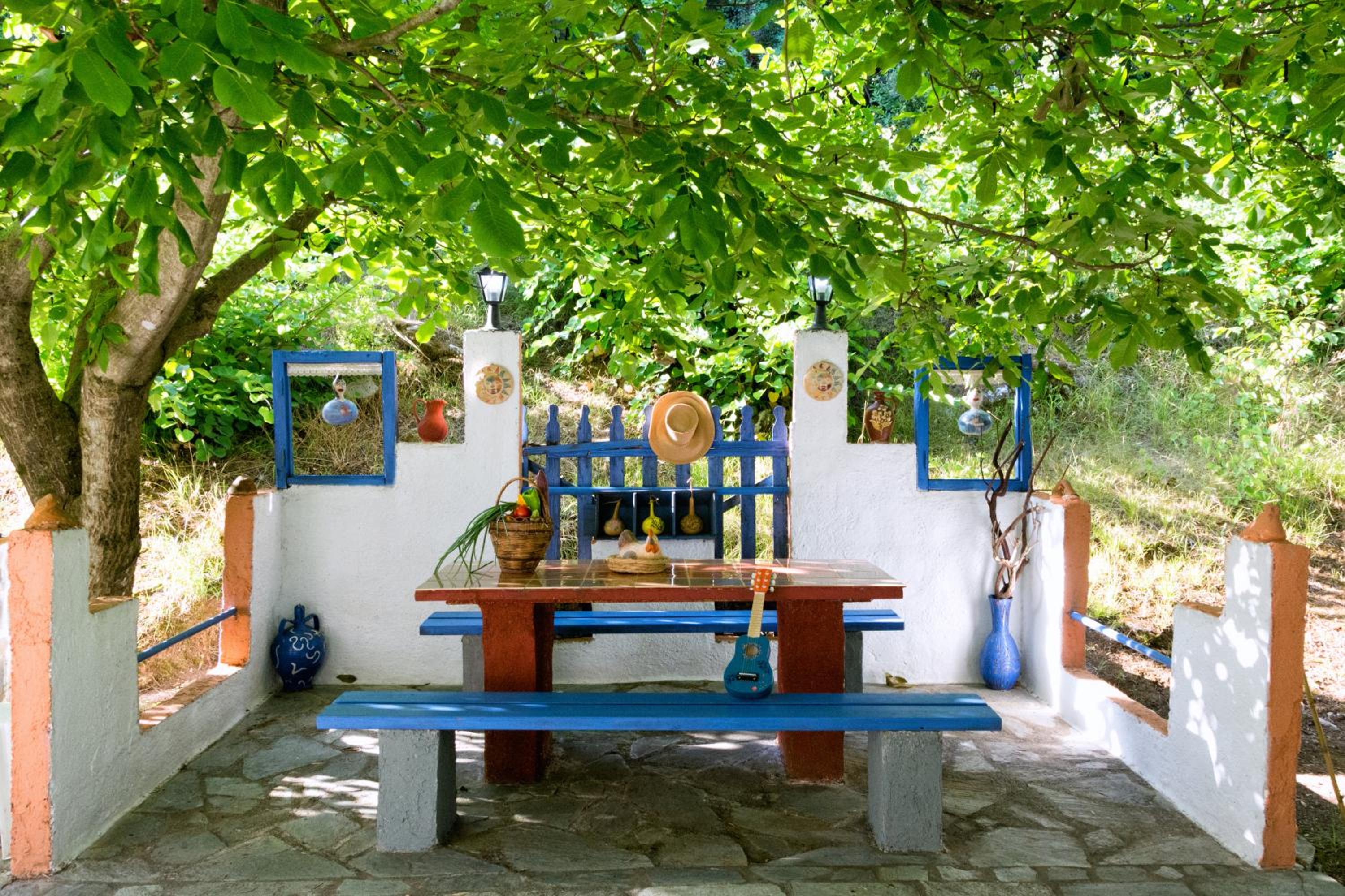 Spiros Rooms