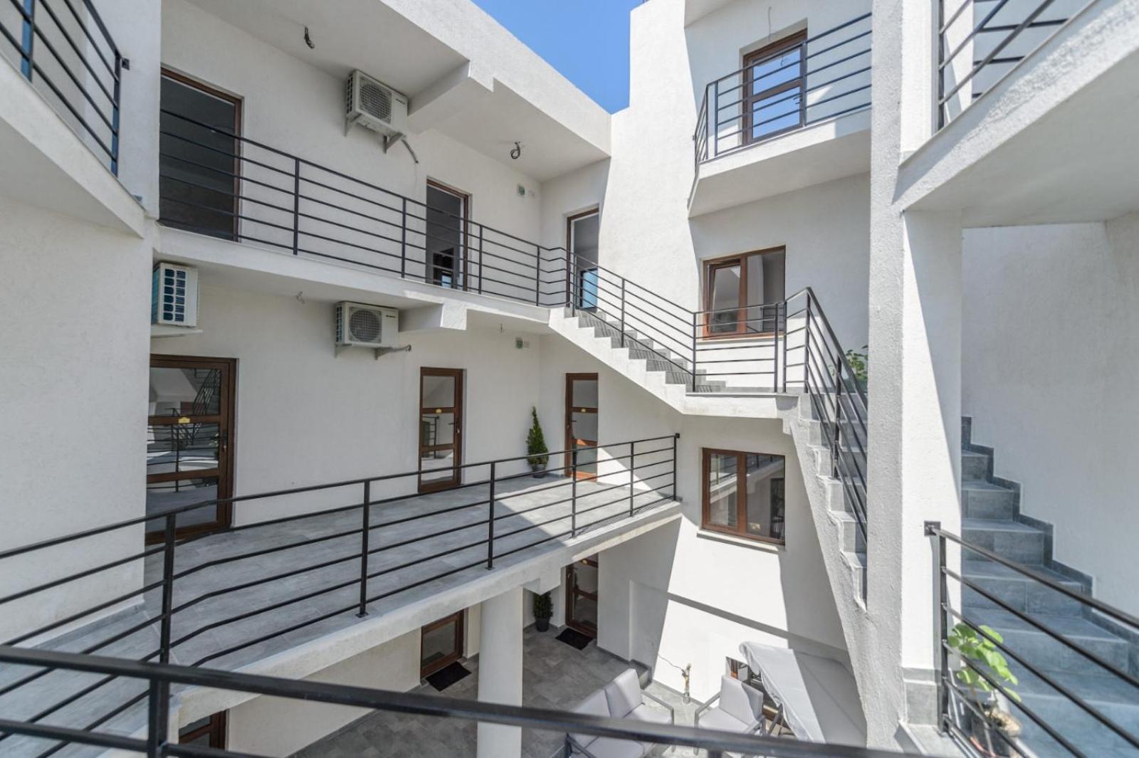 Toma Residence view 3