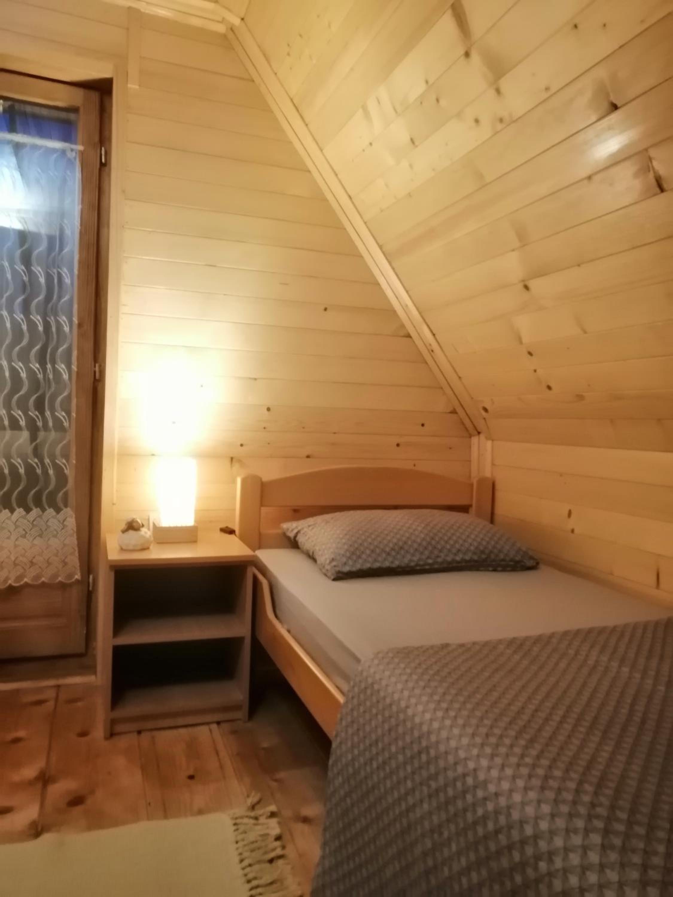 Brvnara Fruska Koliba