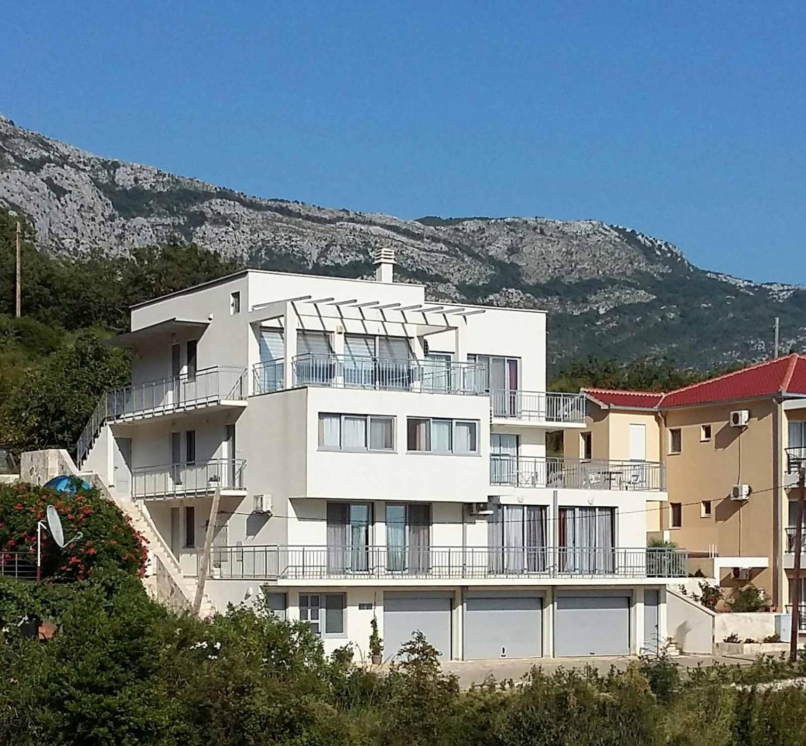 Villa Blanca view 5