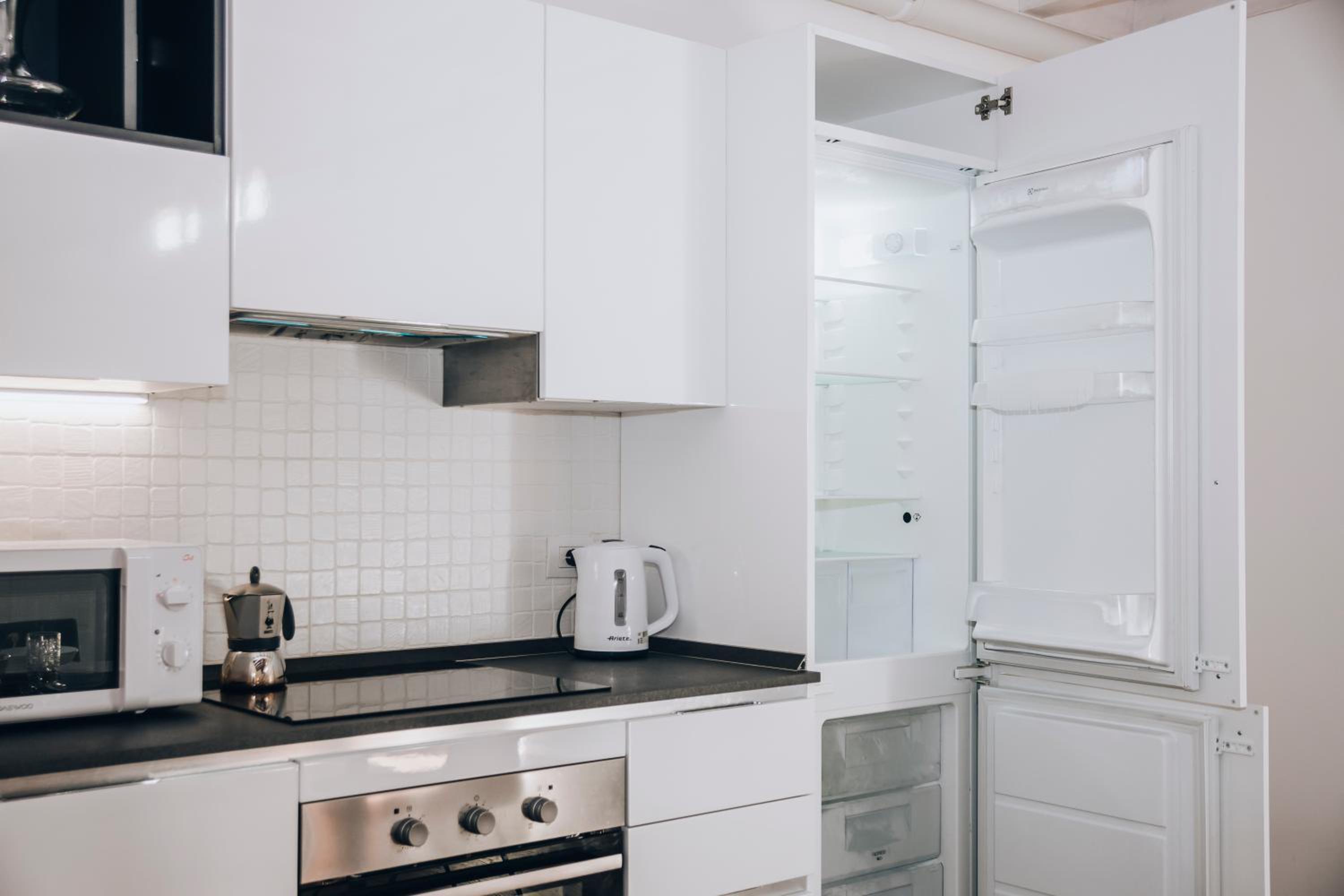 Guggenheim Luxury Suites By Bricola Apartments