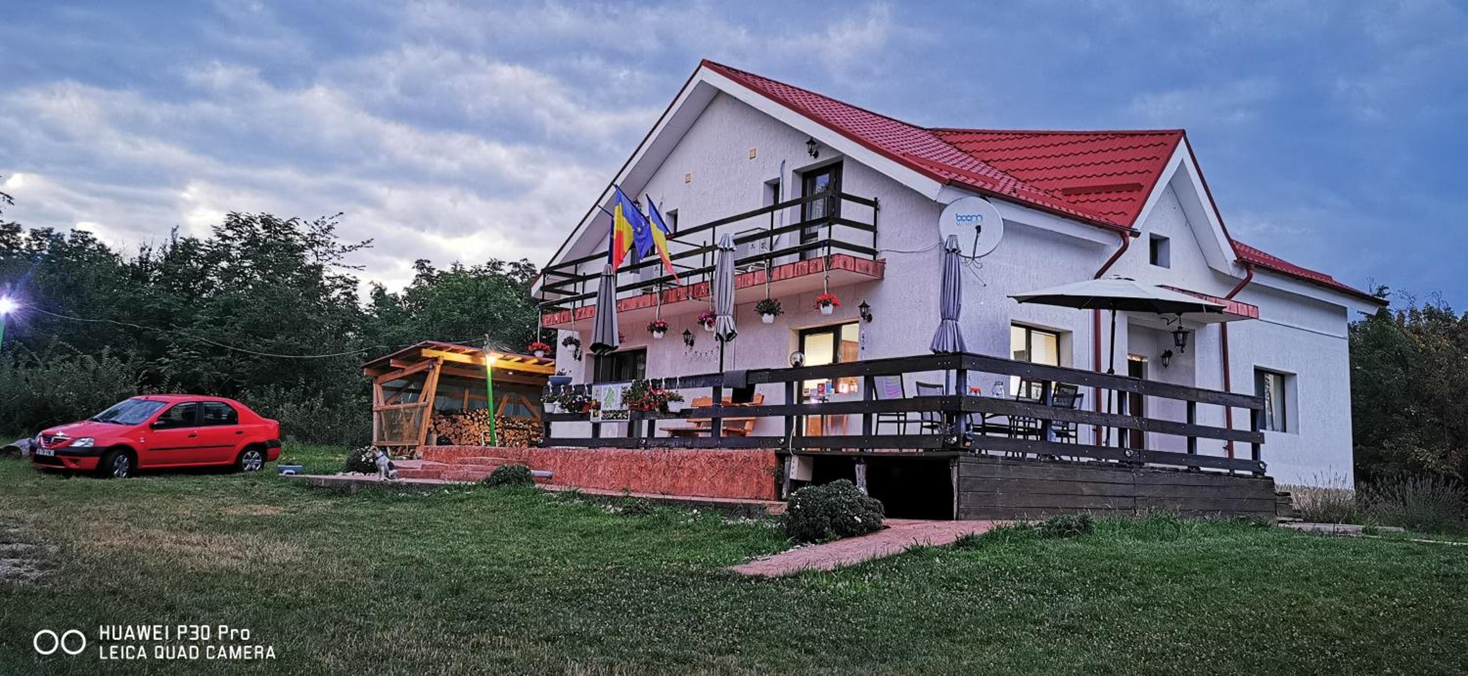 Pensiunea Casa Runcu Buzau view 5
