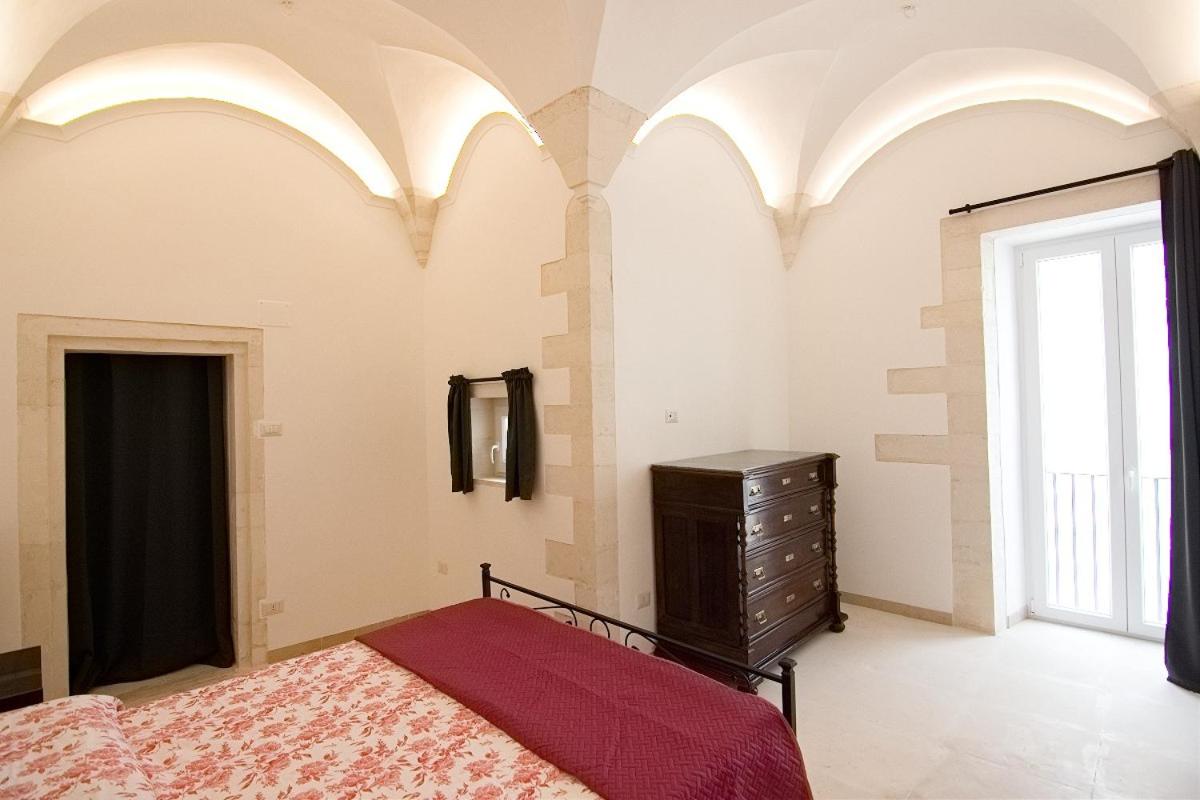 Appartamento Palazzo Ancona view 4