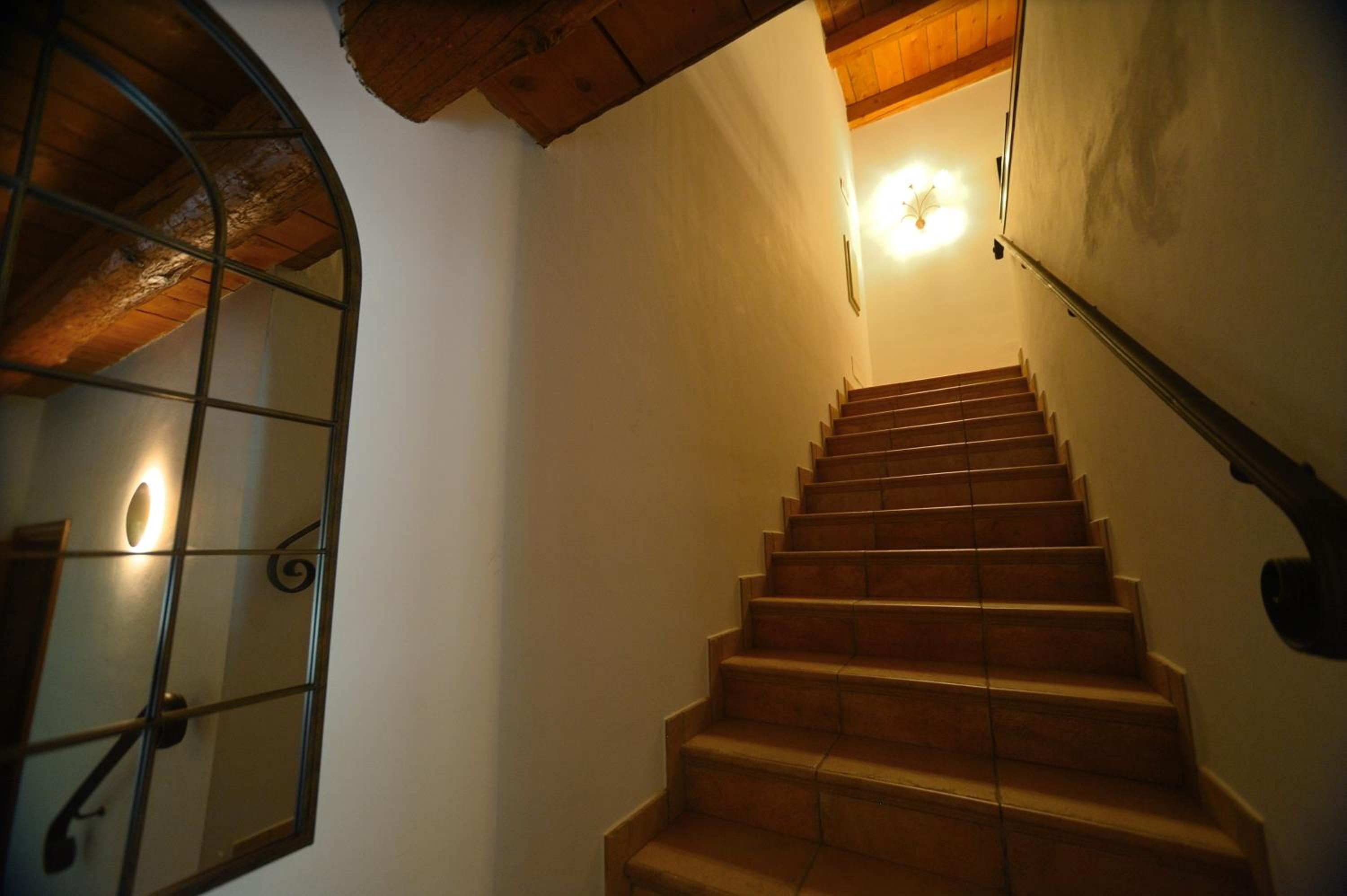 Photo 34
