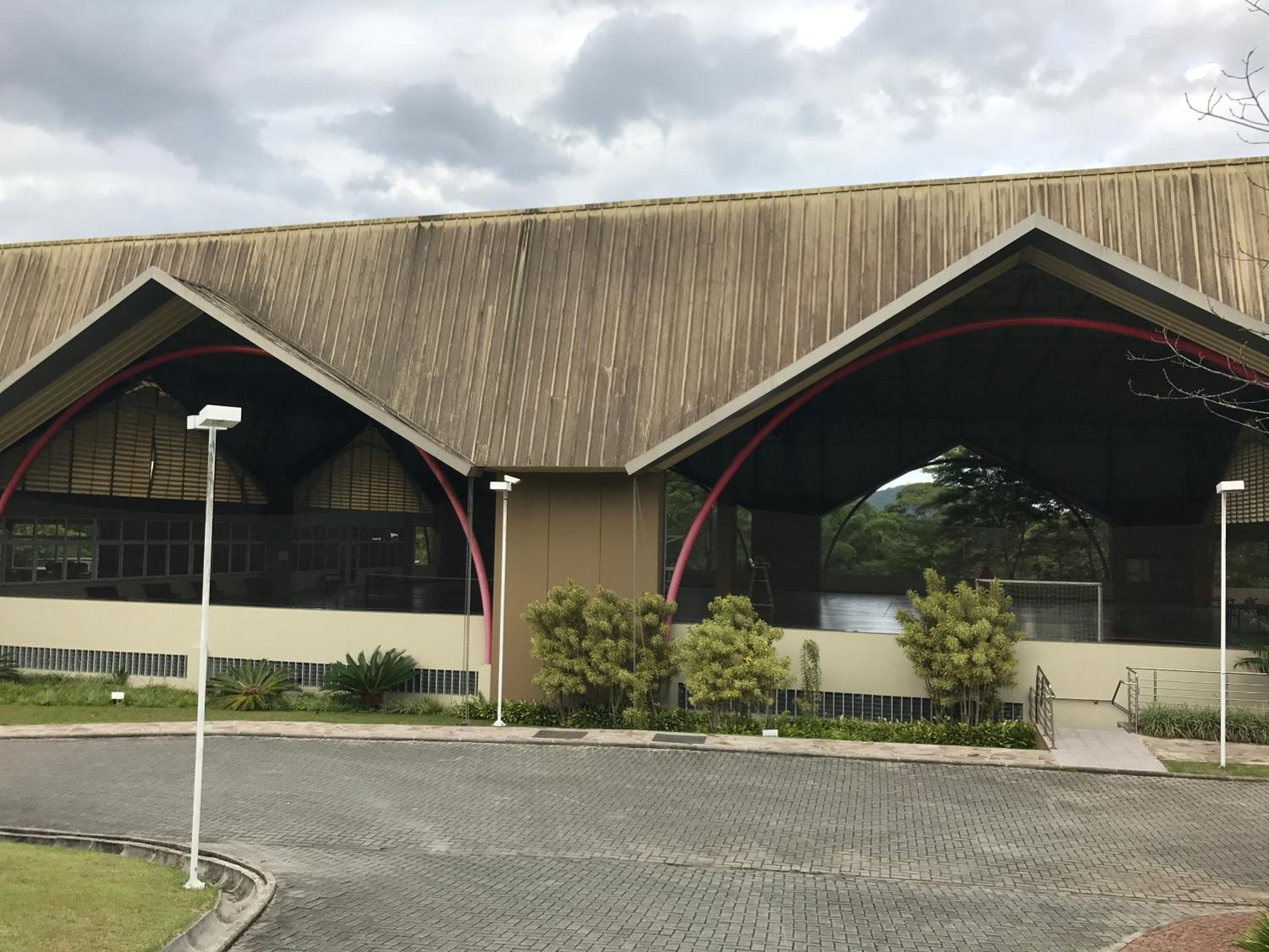 Belíssimo resort com águas termais