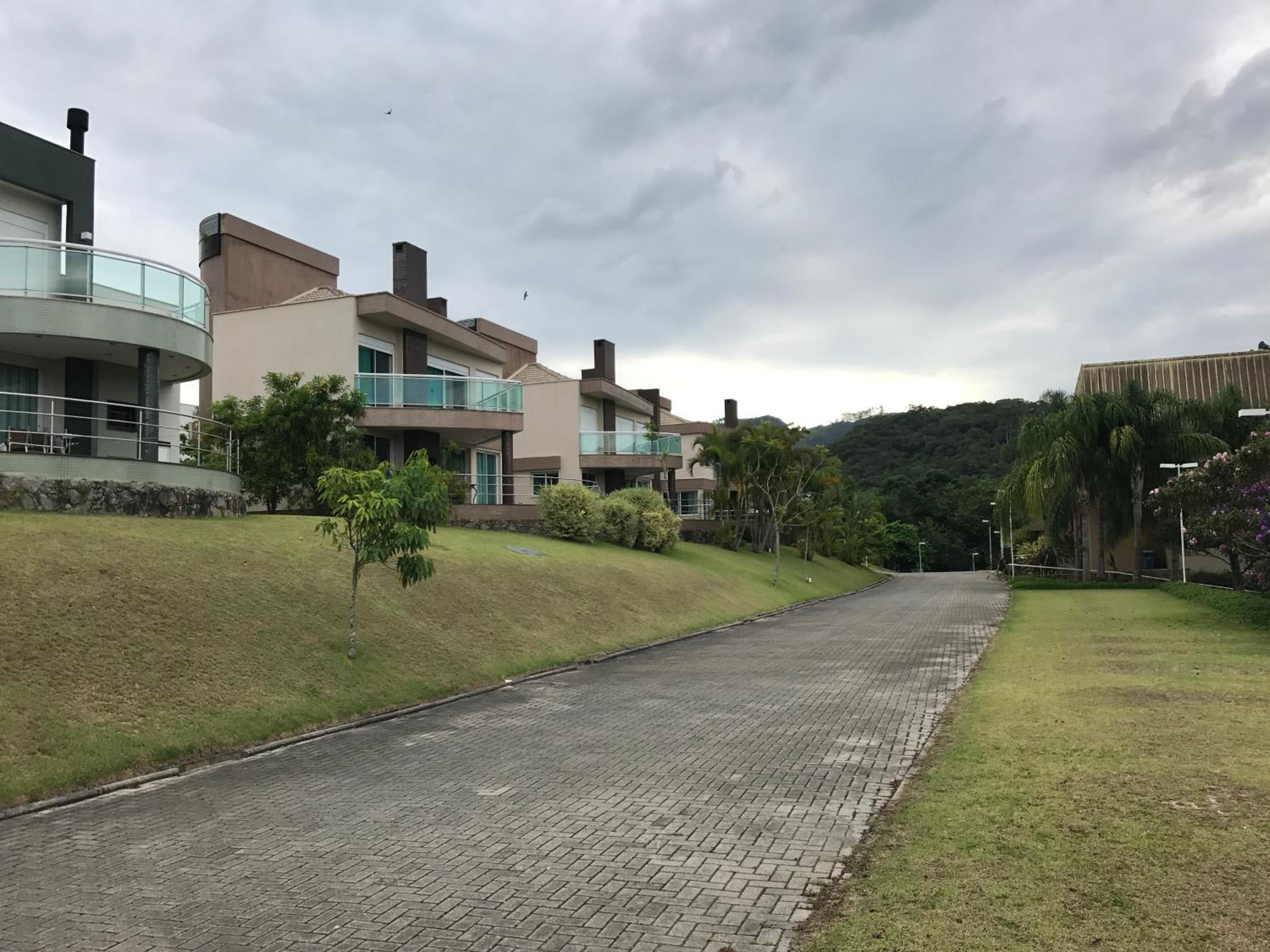 Belíssimo resort com águas termais