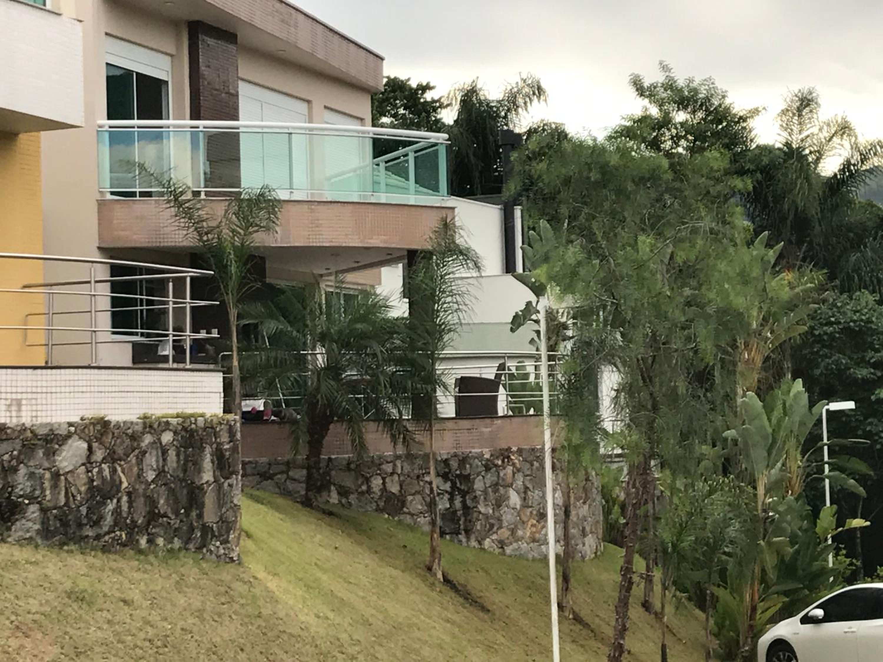 Belíssimo resort com águas termais