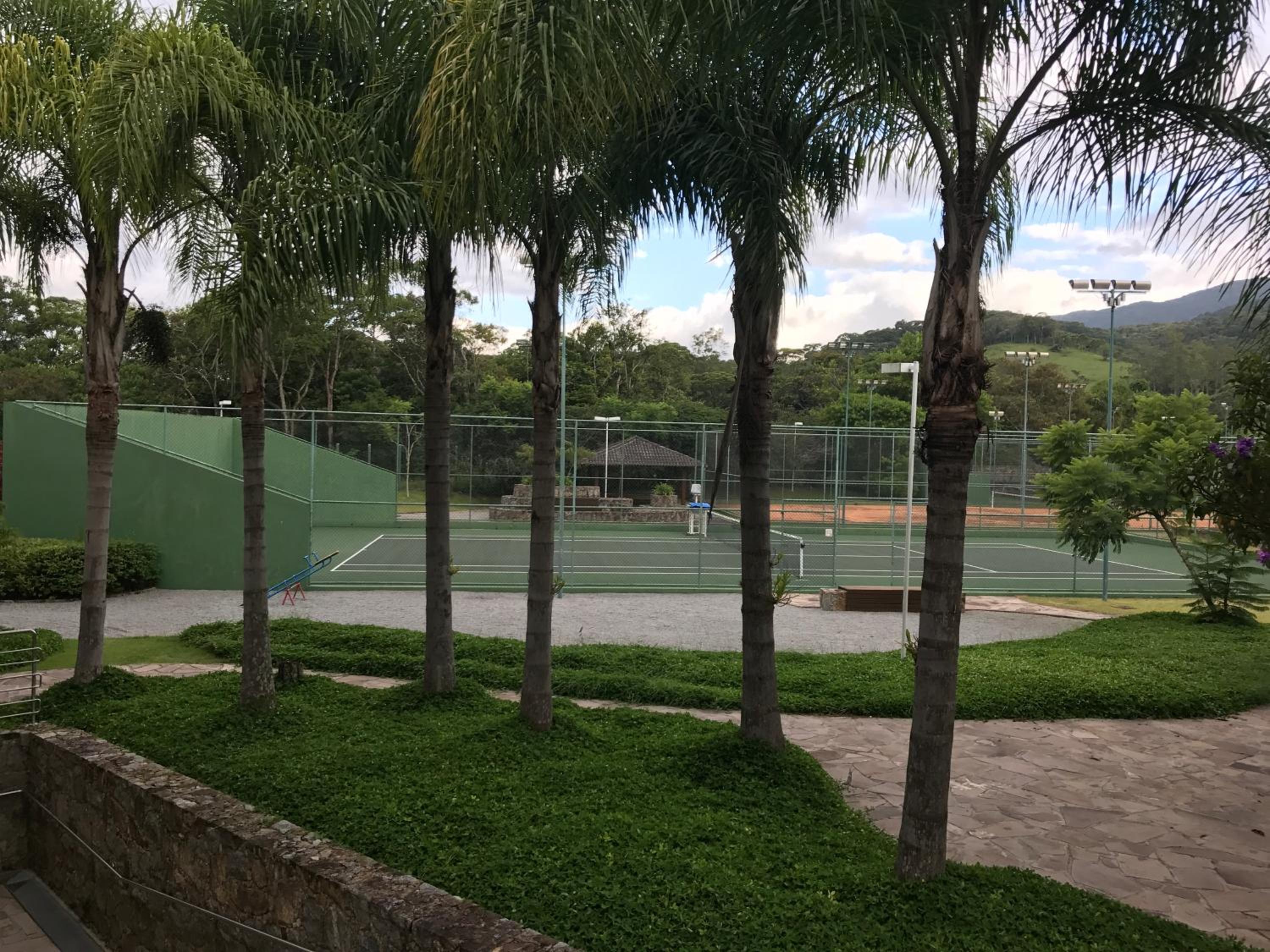 Belíssimo resort com águas termais