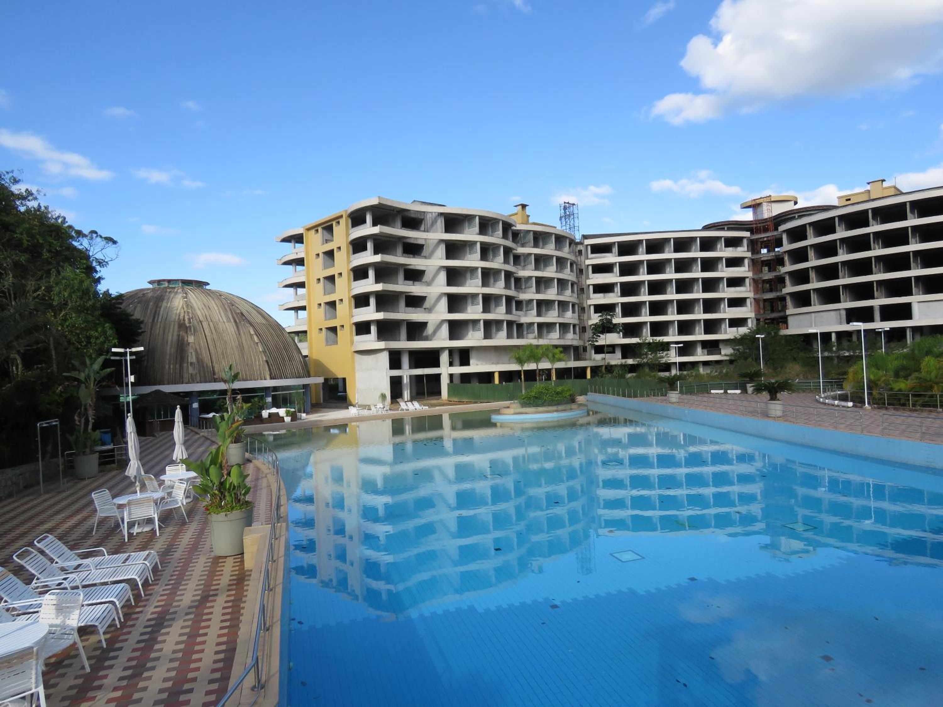 Belíssimo resort com águas termais
