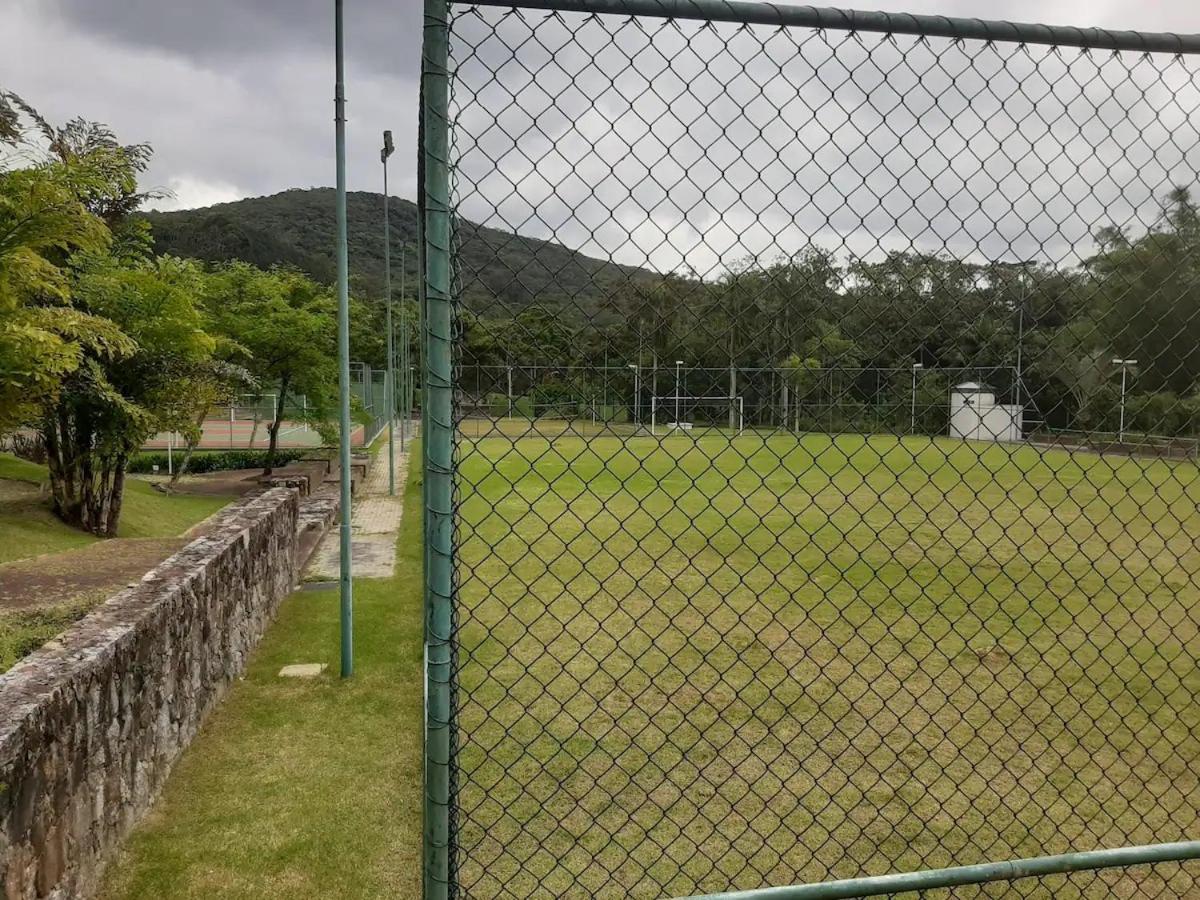 Belíssimo resort com águas termais