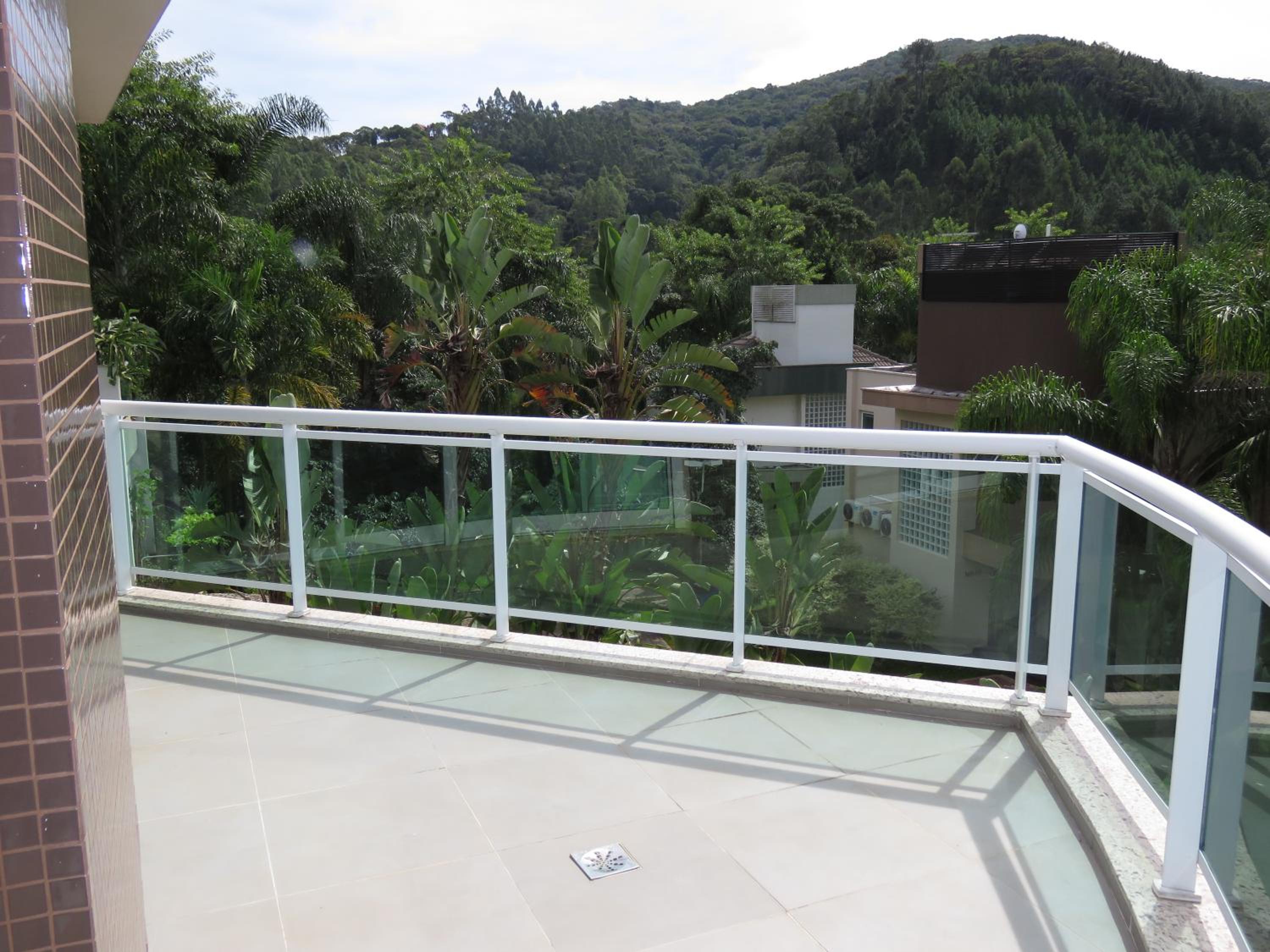 Belíssimo resort com águas termais